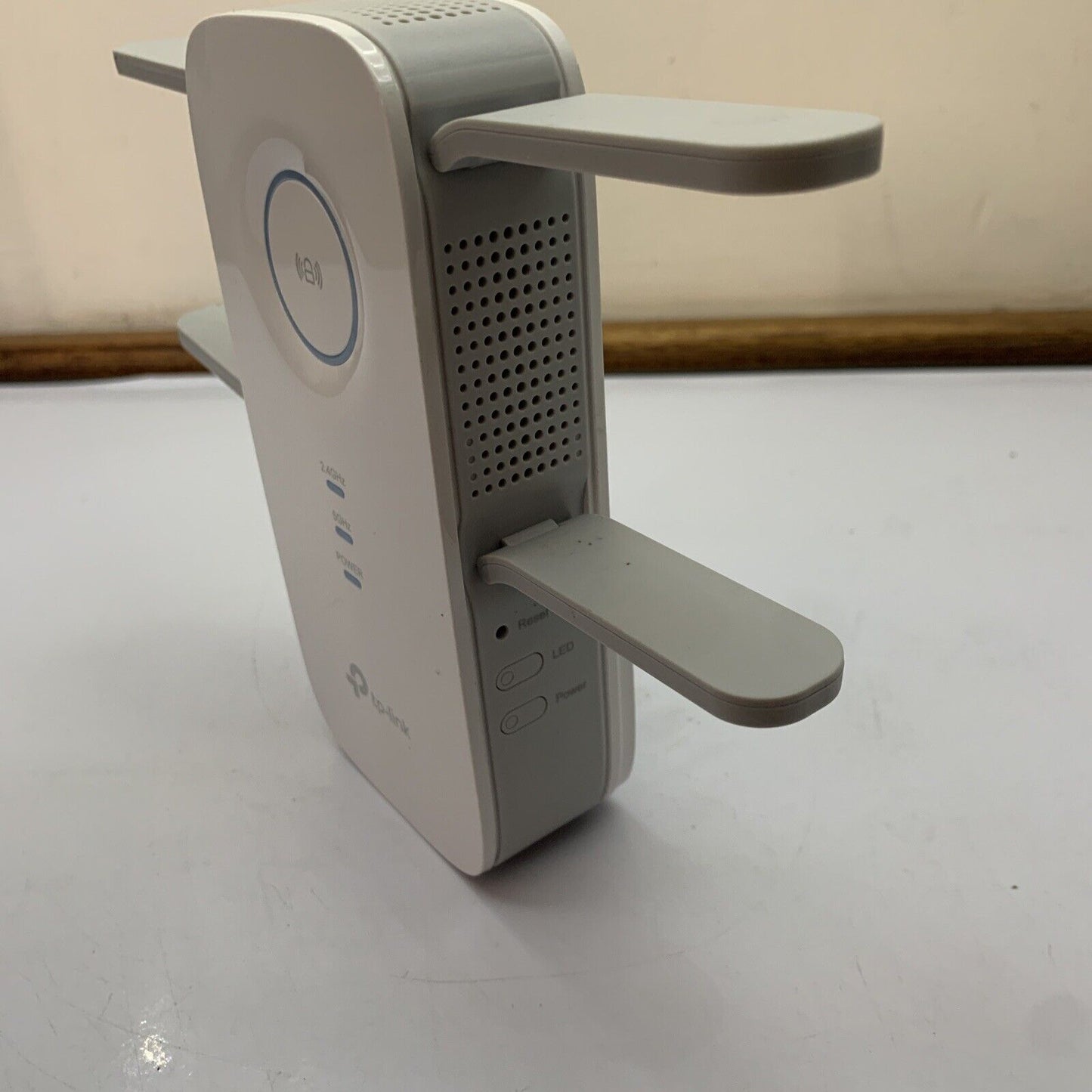 TP-LINK AC2600 Wi-Fi Range Extender