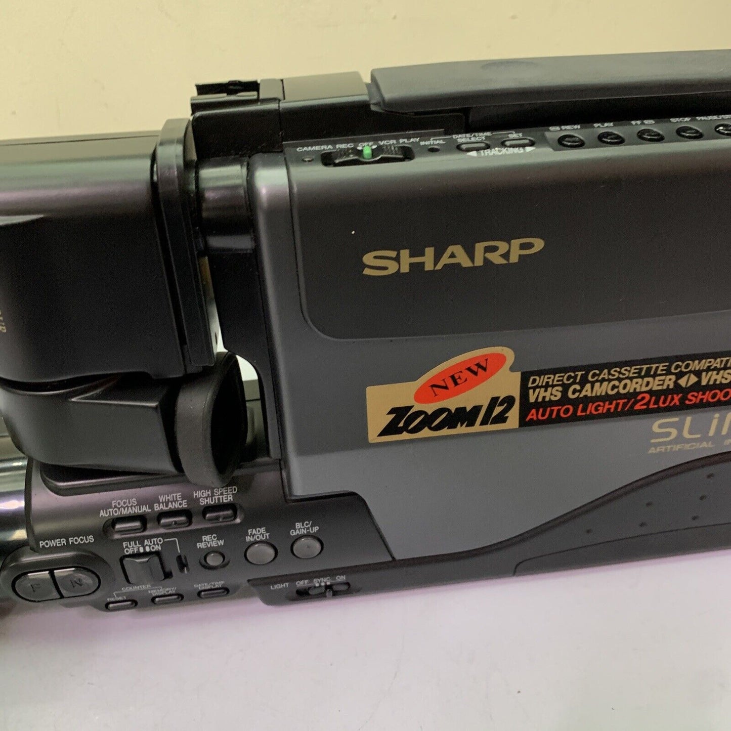 Sharp SlimCam Zoom 12 Full Size VHS Camcorder VL-SX80 16x Optical Zoom Untested
