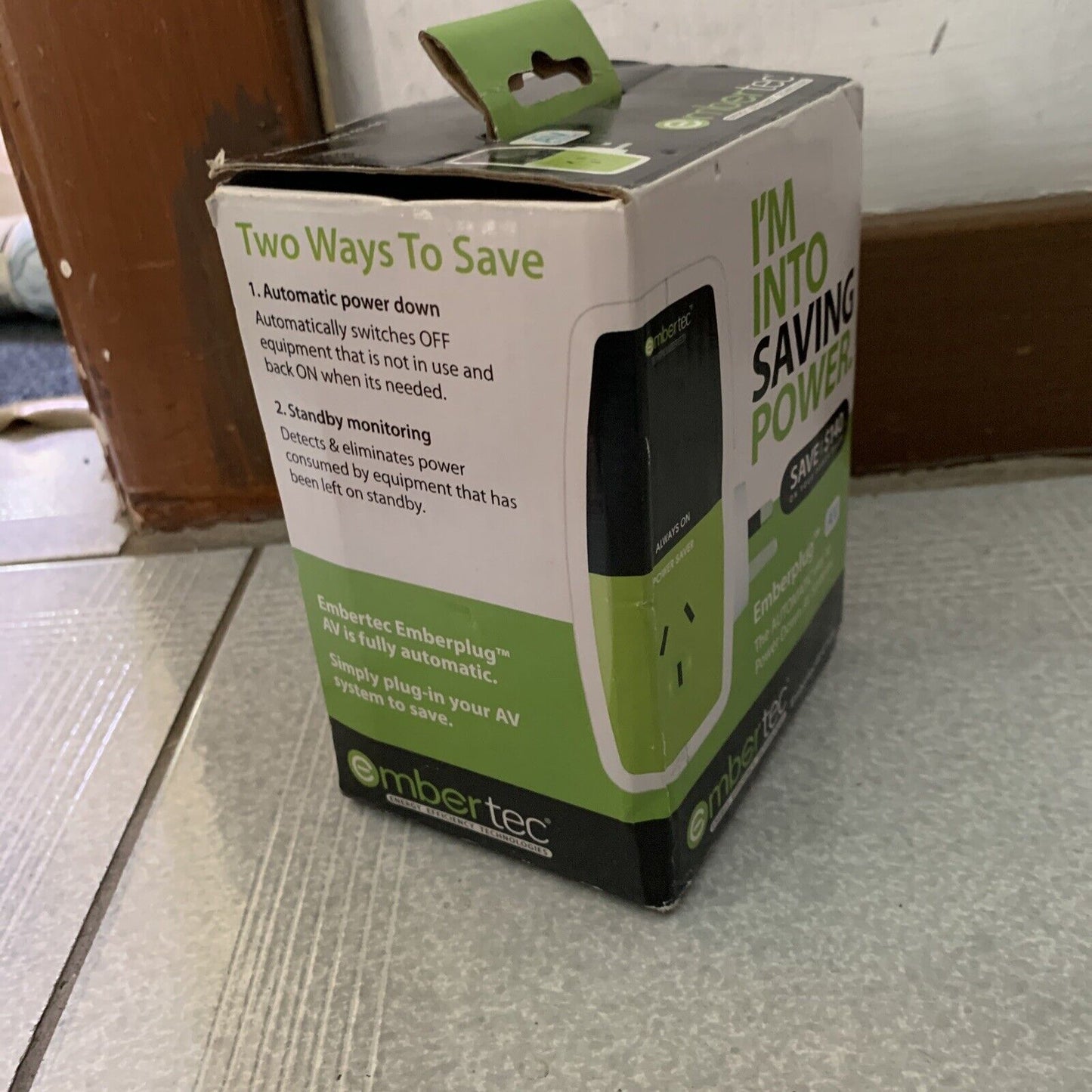 Embertec SmartSwitch AV Standby Power Controller AV Series 5  NEW