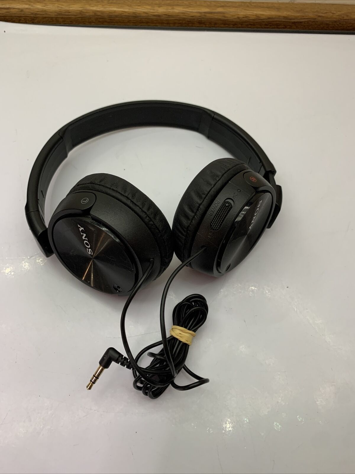 Sony MDR-ZX110NC Headband Type Noise Cancelling Headphones 3.5mm Jack (Black)