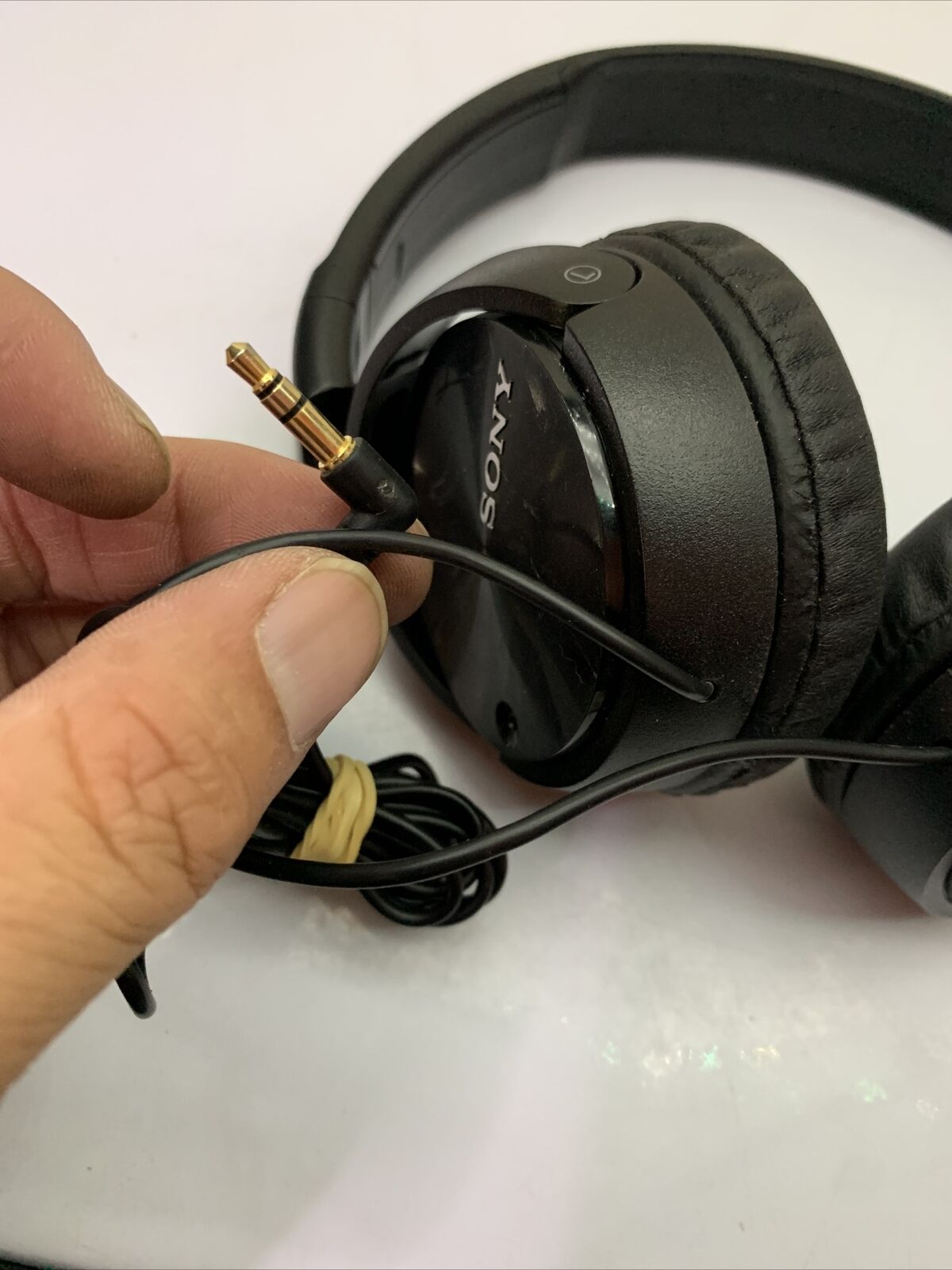 Sony MDR-ZX110NC Headband Type Noise Cancelling Headphones 3.5mm Jack (Black)