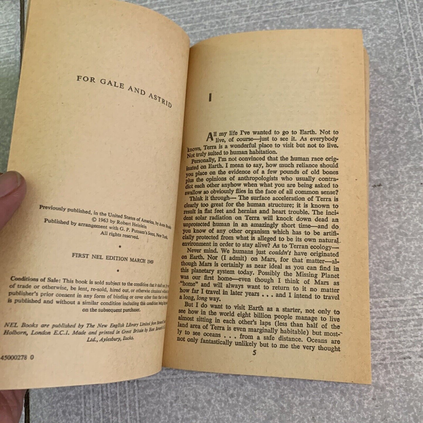 3x Robert Heinlein Books: Podkayne Of Mars, Revolt In 2100, Starman Jones