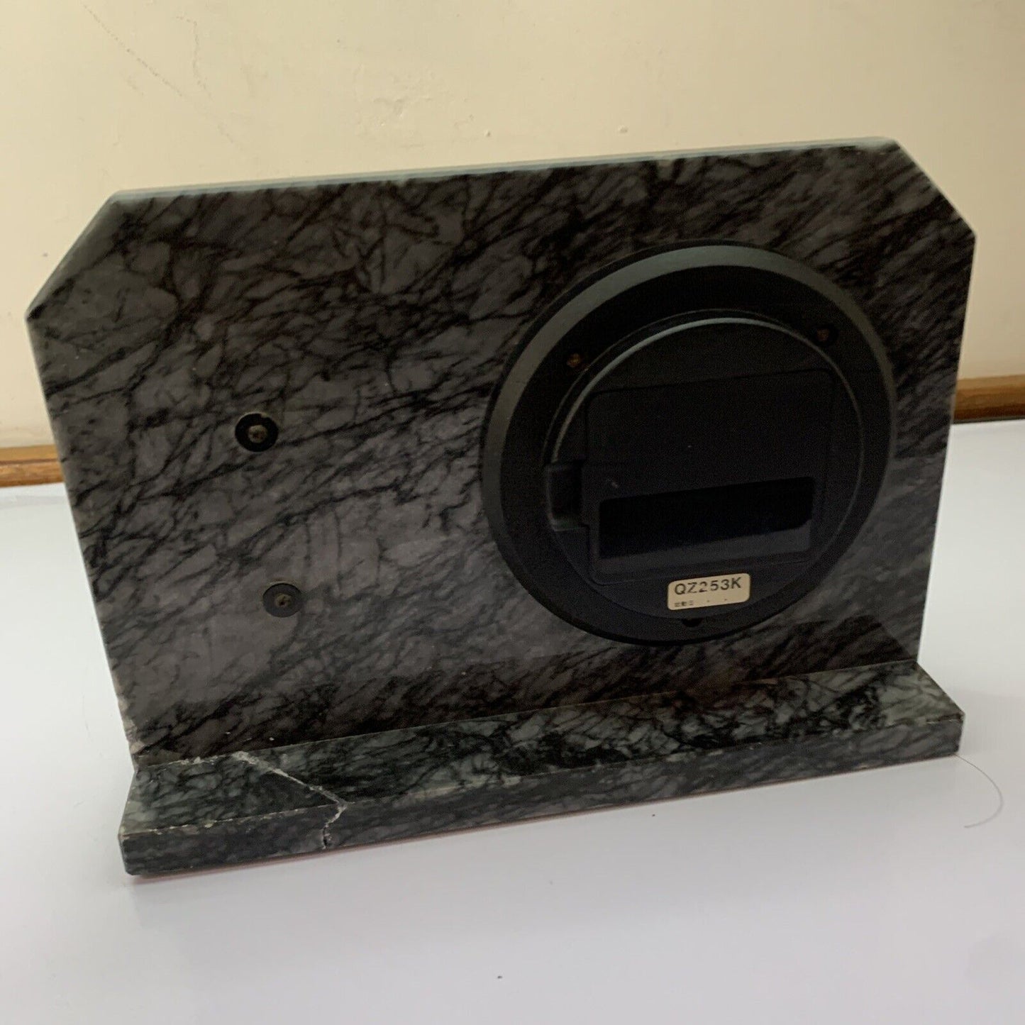 Seiko Quartz Crane Marble Clock Desk Shelf QZ253K Made in Japan