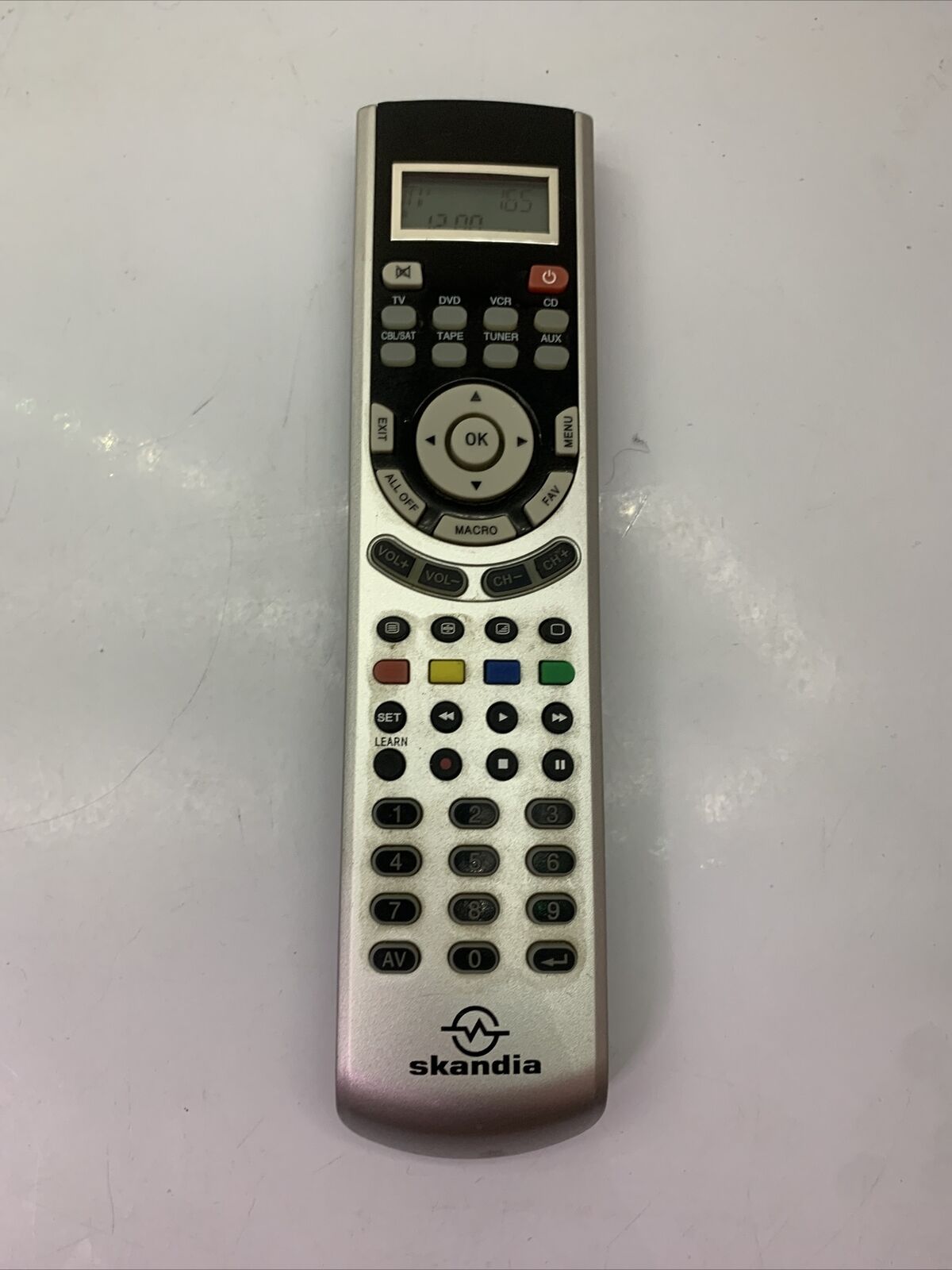 Skandia Universal Remote Control 8 In 1 BW-LCD