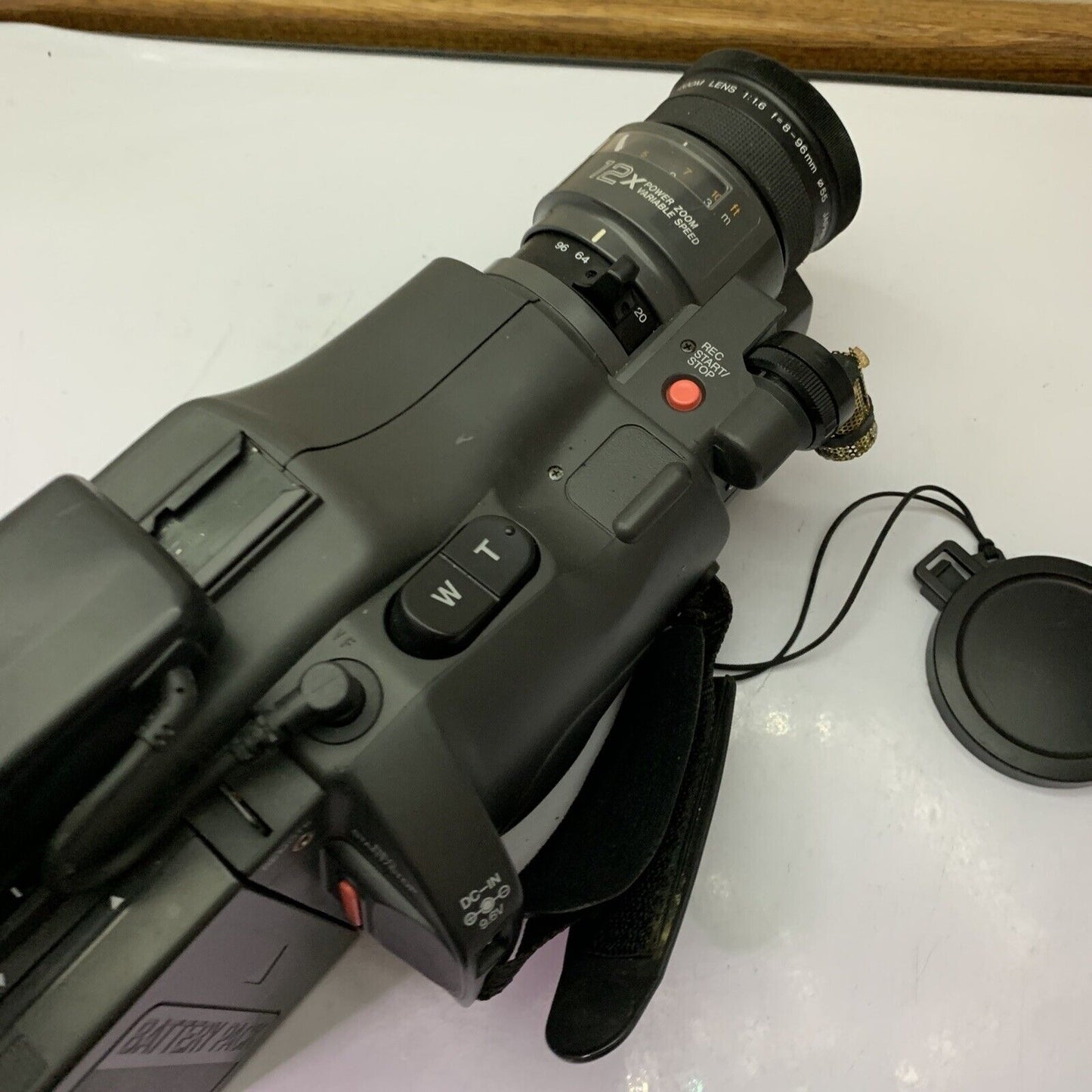 Sharp Zoom12 C770 Camcorder VHS-C *Broken Microphone & Untested For Parts Repair