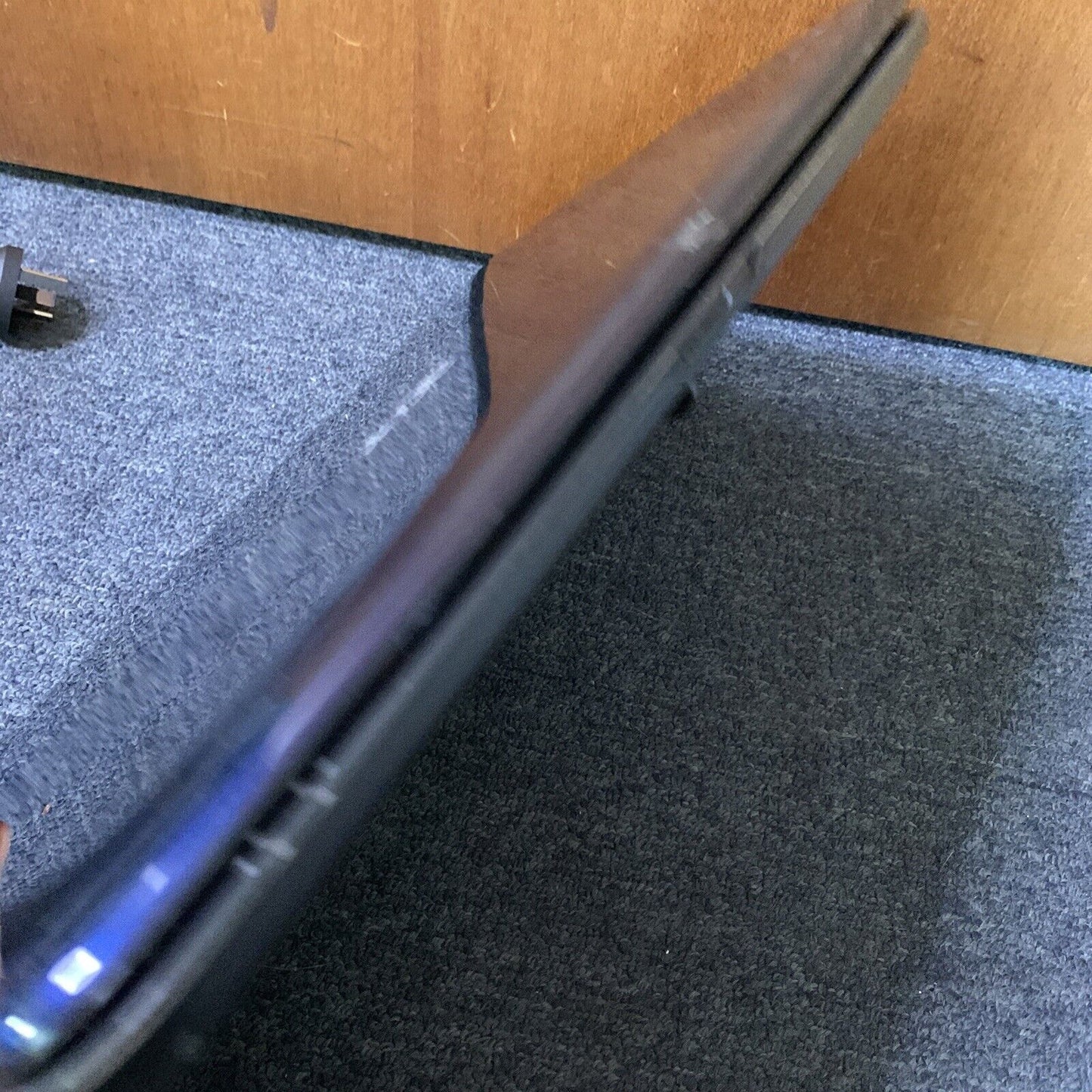 Acer Aspire 5735 Laptop 15.6" Intel Core Duo 2 T6400 2Ghz 2GB 250GB DVD-RW Win 7