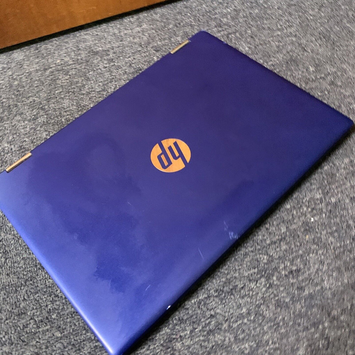 HP Pavilion x360 Convertible 14" 4415U 2.3Ghz 8GB 128GB *Cracked Screen