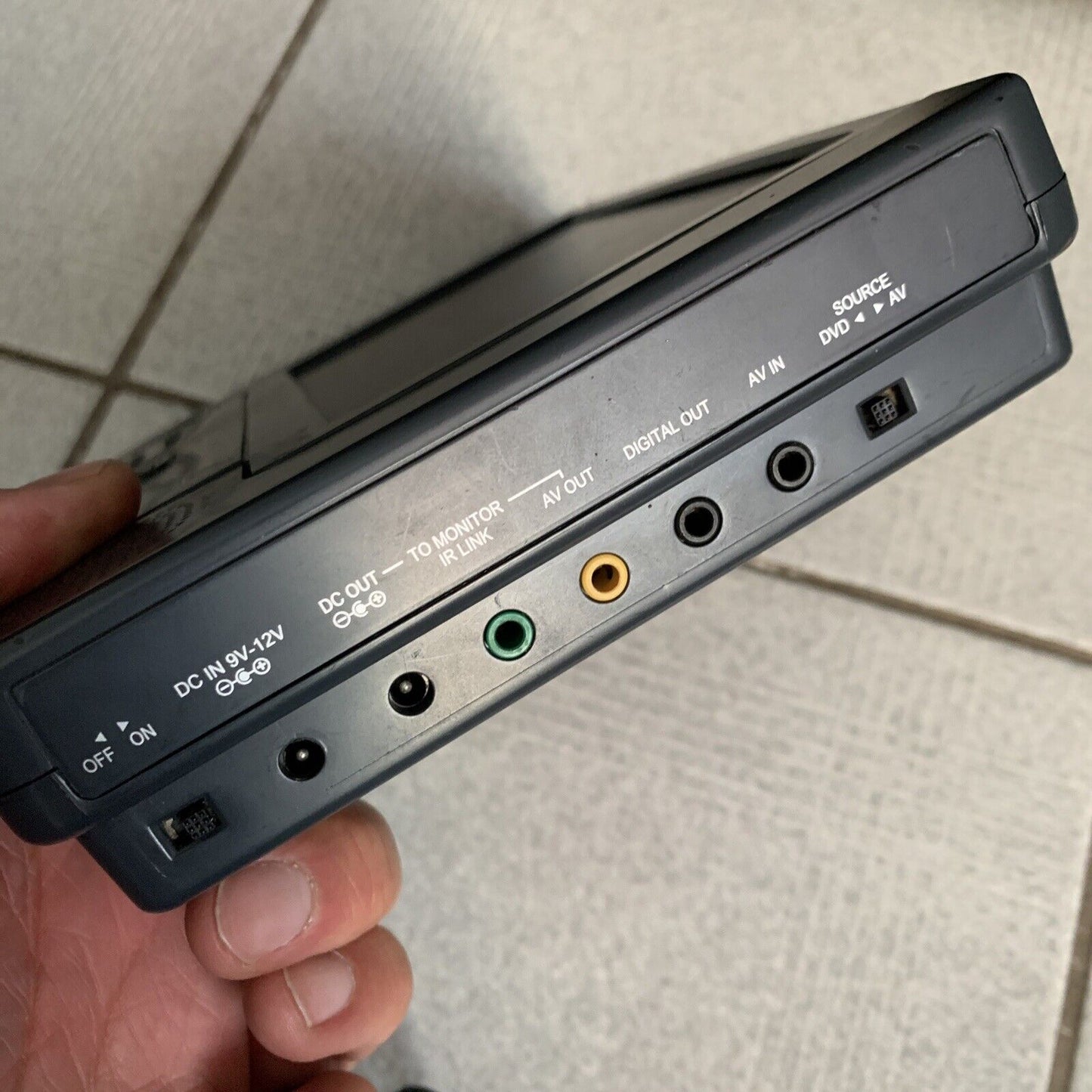 Luxor 7" DVD Player DVD-273 Region 4