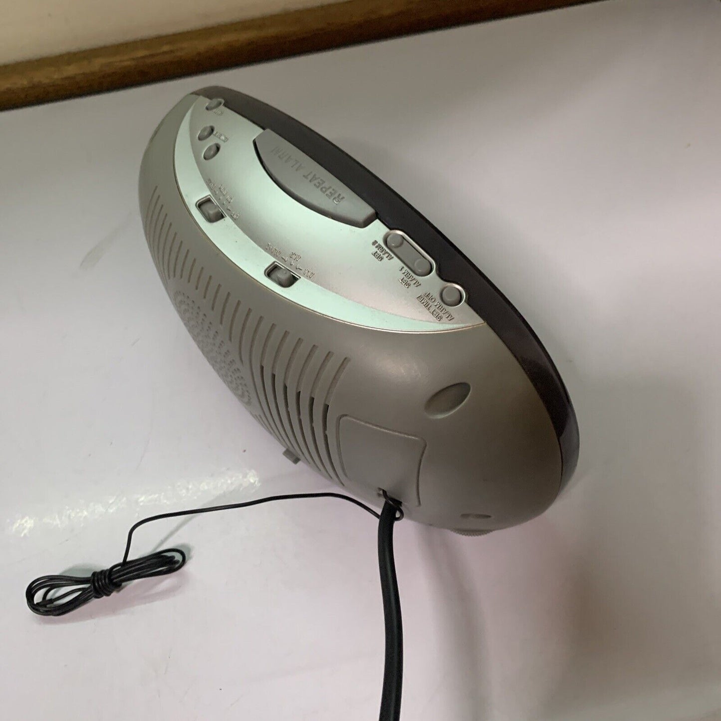 Philips Big Display Alarm Clock with Snooze AJ3540/79