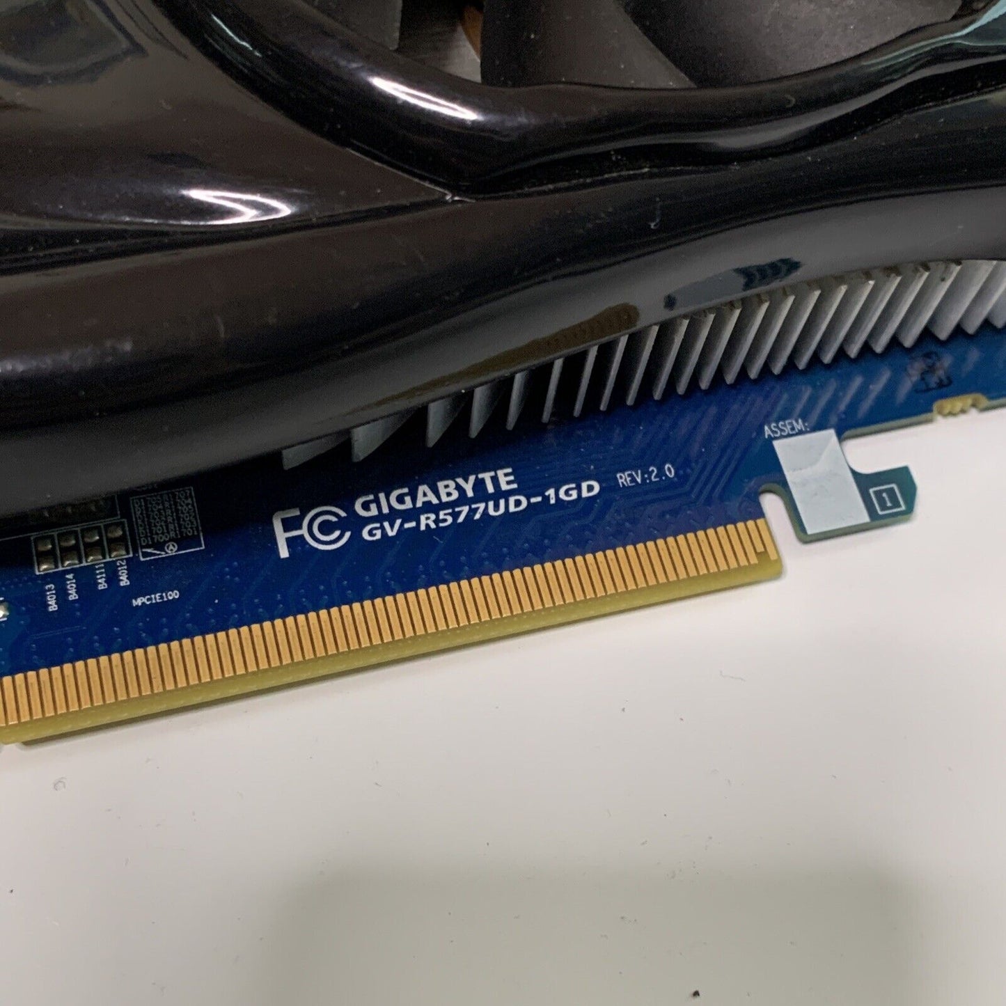 Gigabyte AMD Radeon HD 5770 GPU 1GB PCI-E Video Card GV-R577UD-1GD
