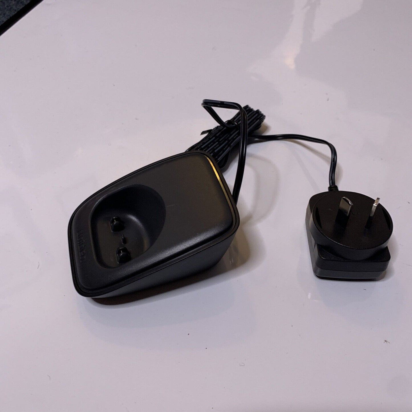 Genuine Uniden Cordless Telephone Charger 9V AAD-600S(M)