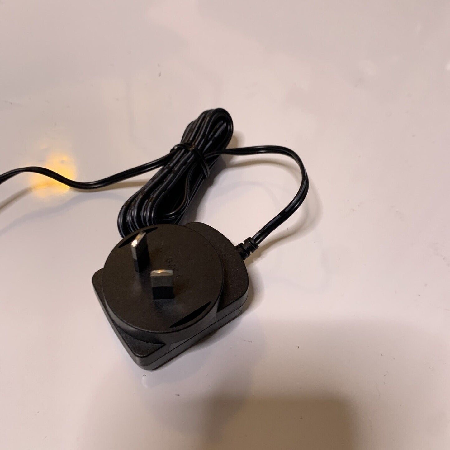 Genuine Uniden Cordless Telephone Charger 9V AAD-600S(M)