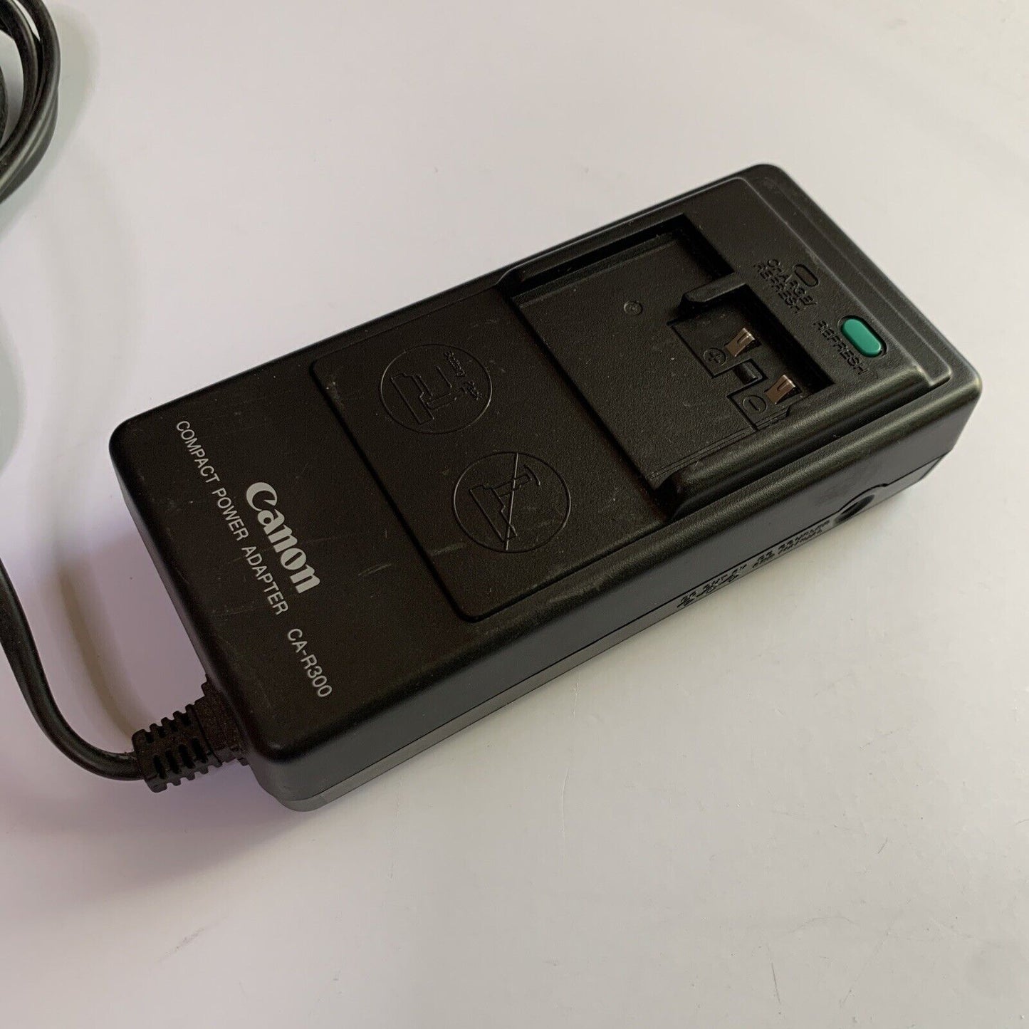 Genuine Canon Compact Power Adapter CA-R300 for BP-711 BP-714 BP-726 BP-818 BP-E