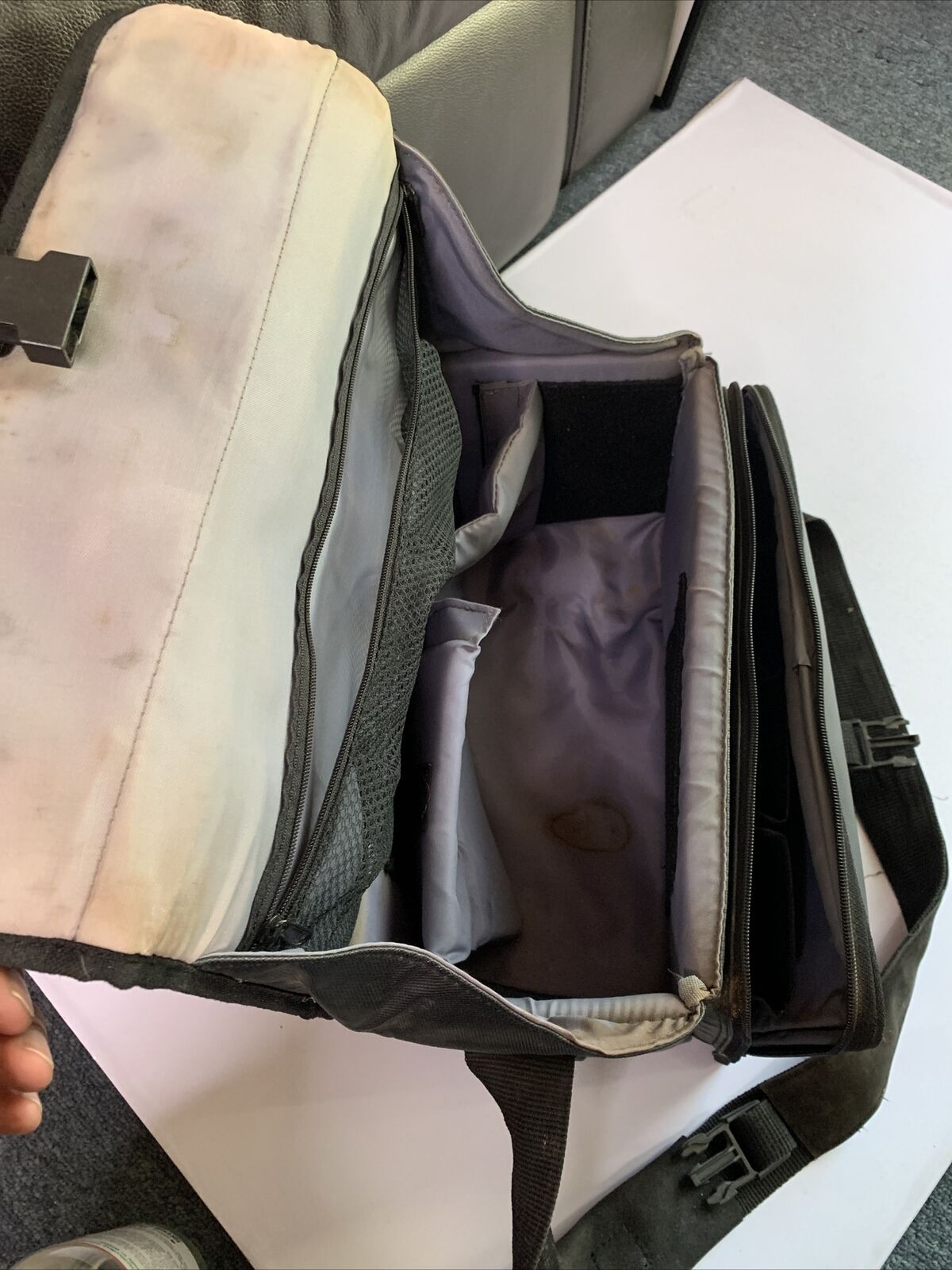 Inca Camera Shoulder Bag 33cm x 17cm x 21cm