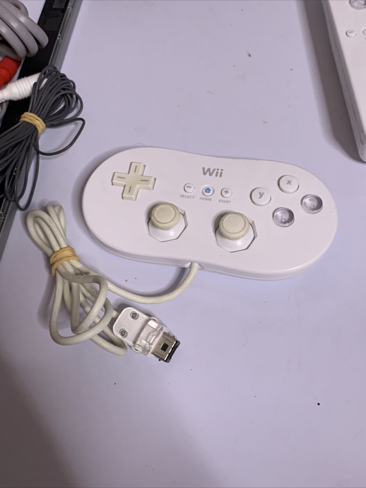 Nintendo Wii Console Bundle with Controllers and Accessories