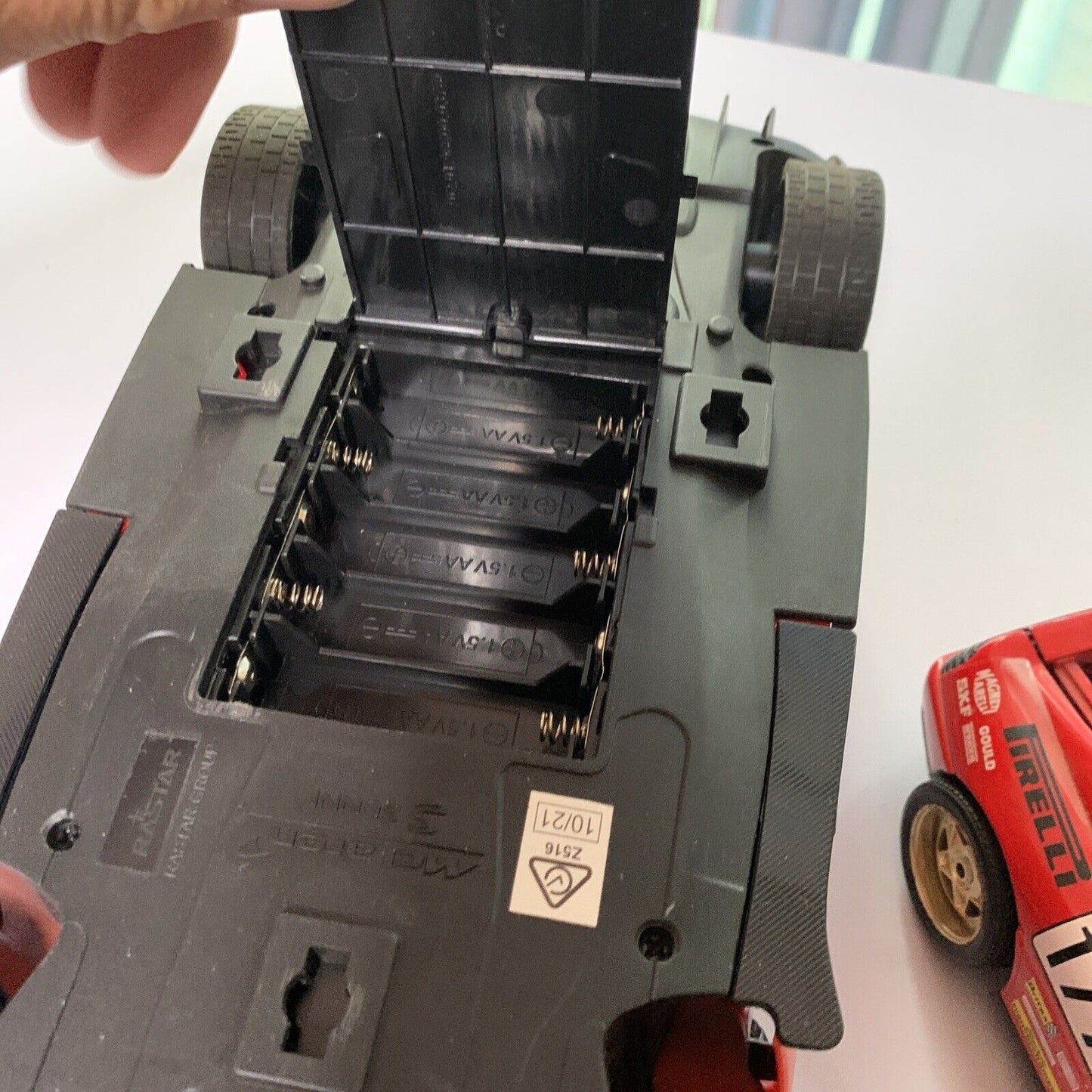 McLaren Senna Remote Control Car + Burago Ferrari 348 Model Diecast Car