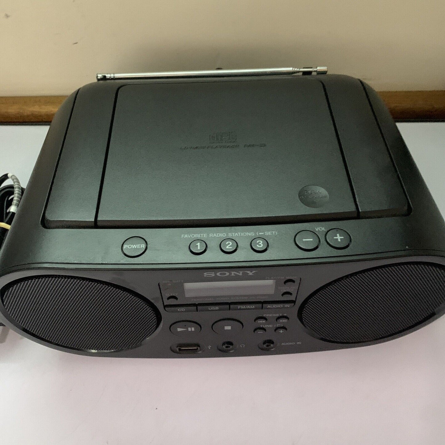 Sony ZS-PS50 Portable CD USB MP3 Radio AM/FM Compact Boombox Player