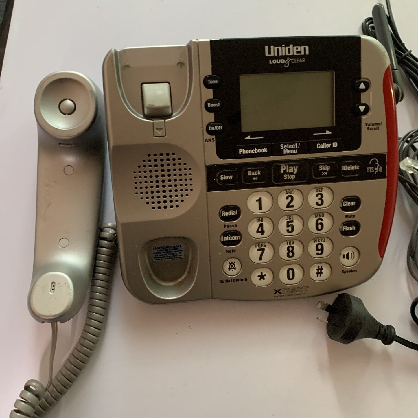 Uniden SSE27+1 DECT Corded Phone for Hearing Visually Impaired Large Buttons