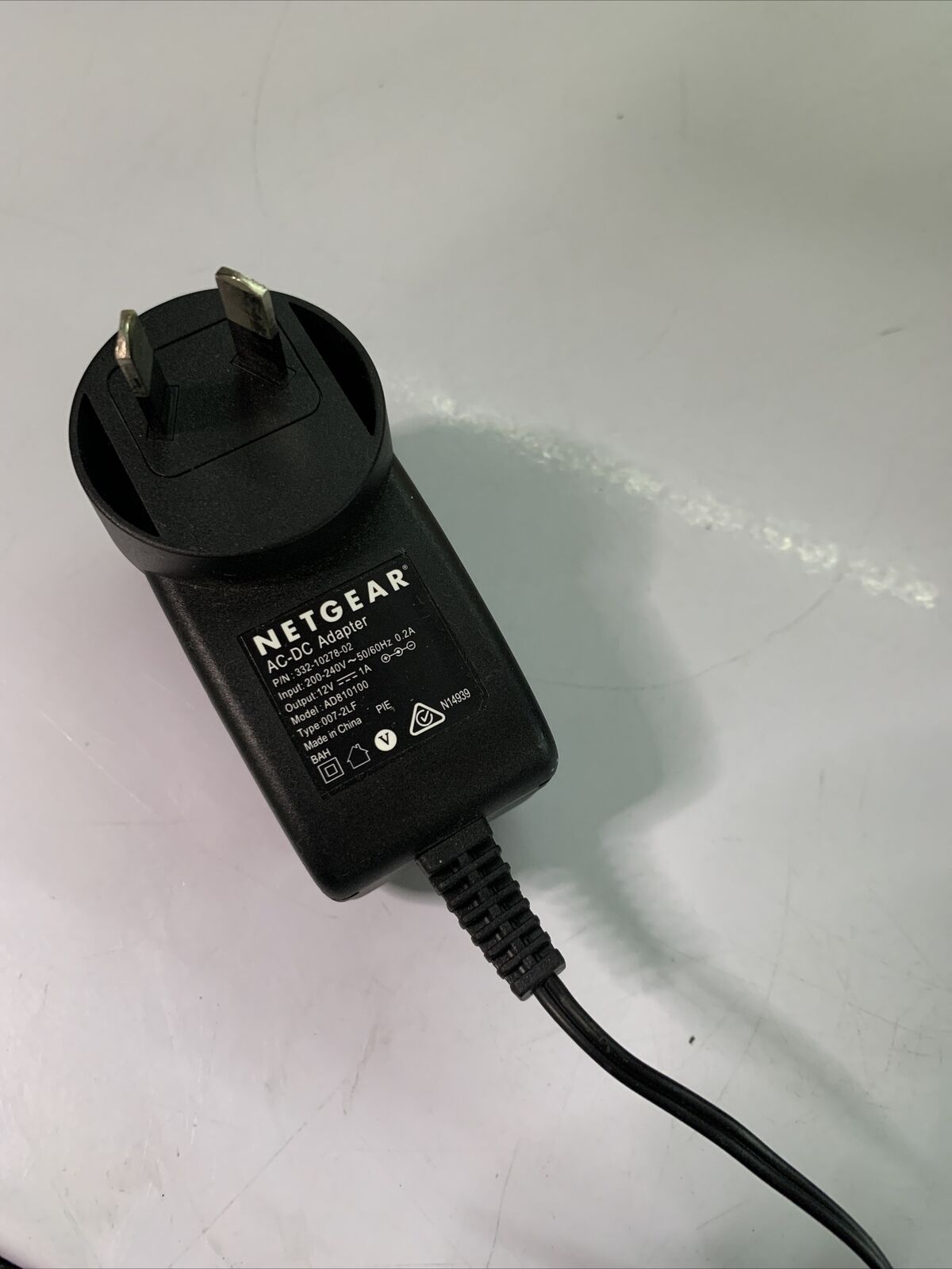 Netgear N300 WiFi Modem Wireless Router DGN2200