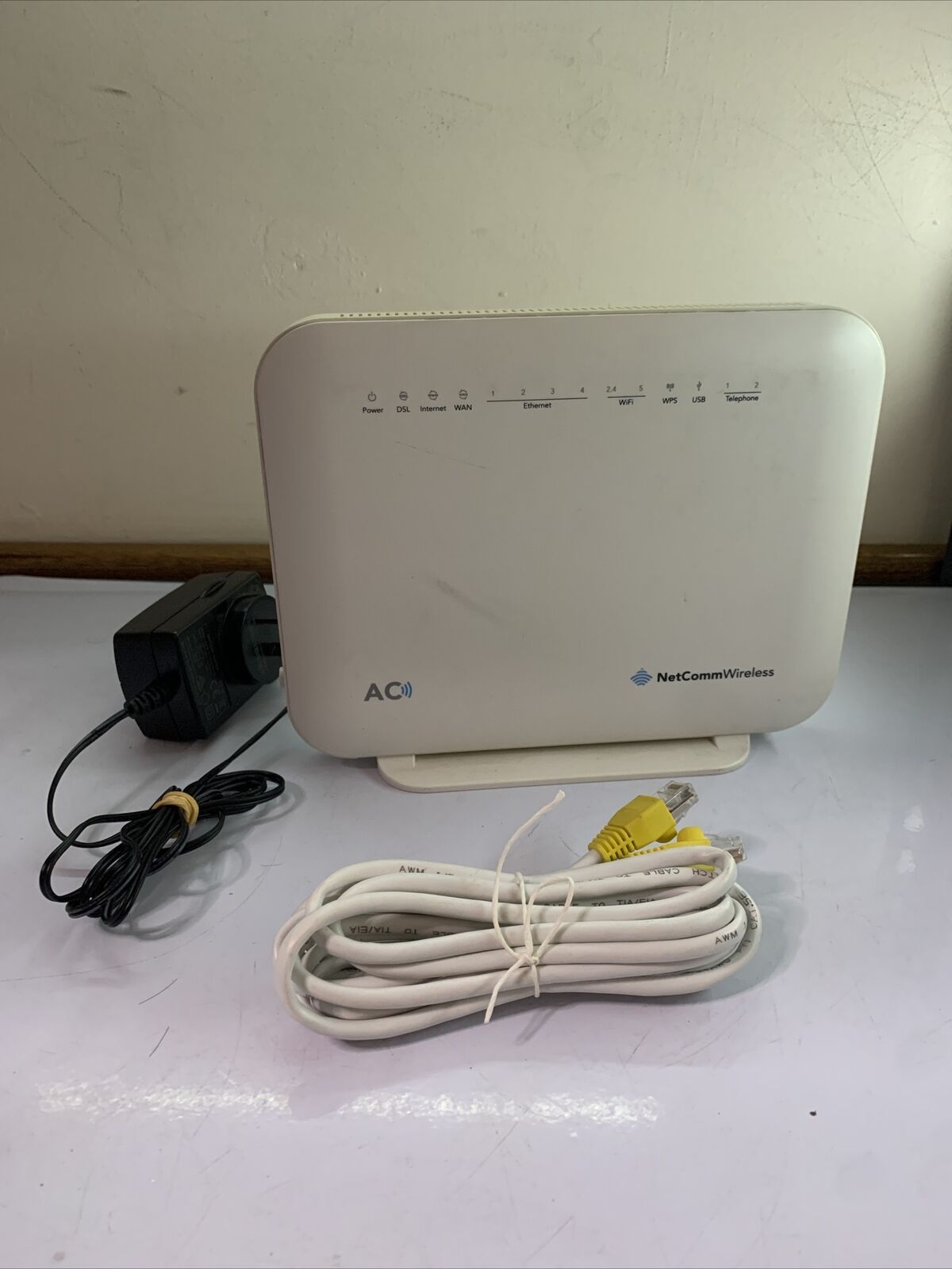 Netcom Wireless Rax9 NetComm Wireless Dual Band AC1600 Gigabit Gateway With VoIP – Retro Unit