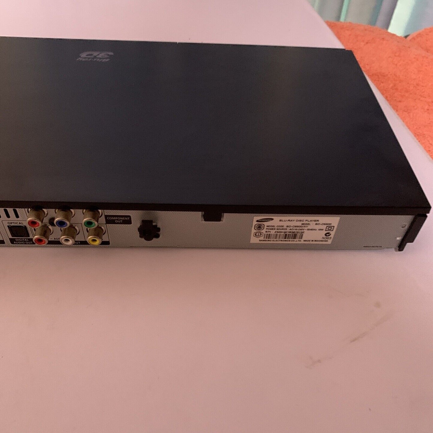 Samsung Bluray 3D Player BD-5500/XY with Remote and HDMI Region B & 4