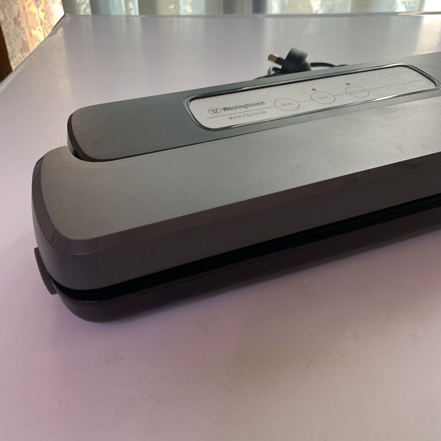 Westinghouse Vacuum Sealer Self Locking Lid  WHVS01GB
