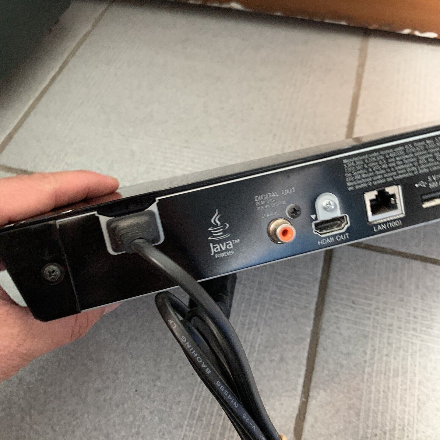 Sony Bluray 3D DVD Player WiFi BDP-S5100 with Remote Control Region B & 4