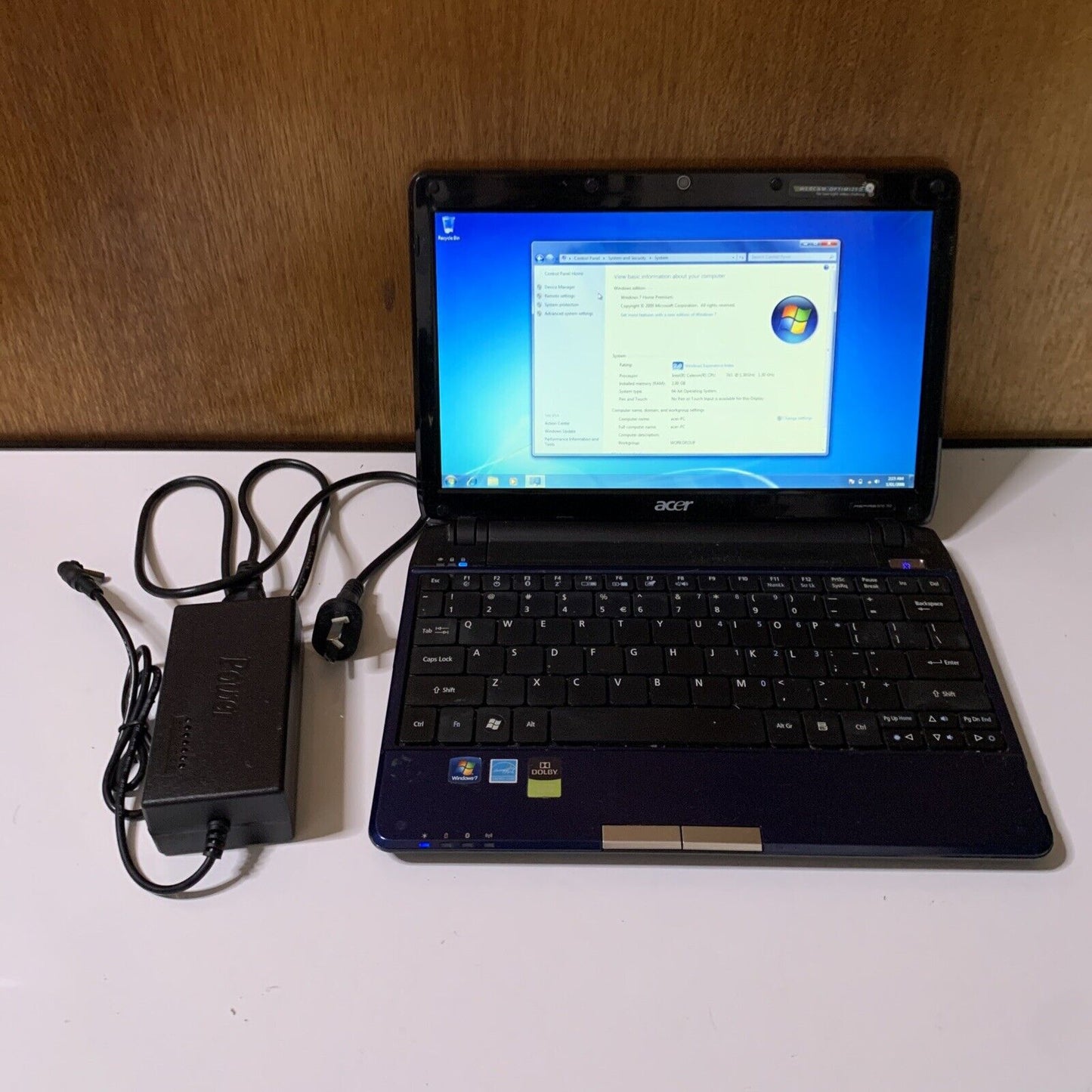 Acer Aspire One 752 Laptop 11.5" Intel Celeron M 743 1.3Ghz 2GB RAM 250 GB Win 7