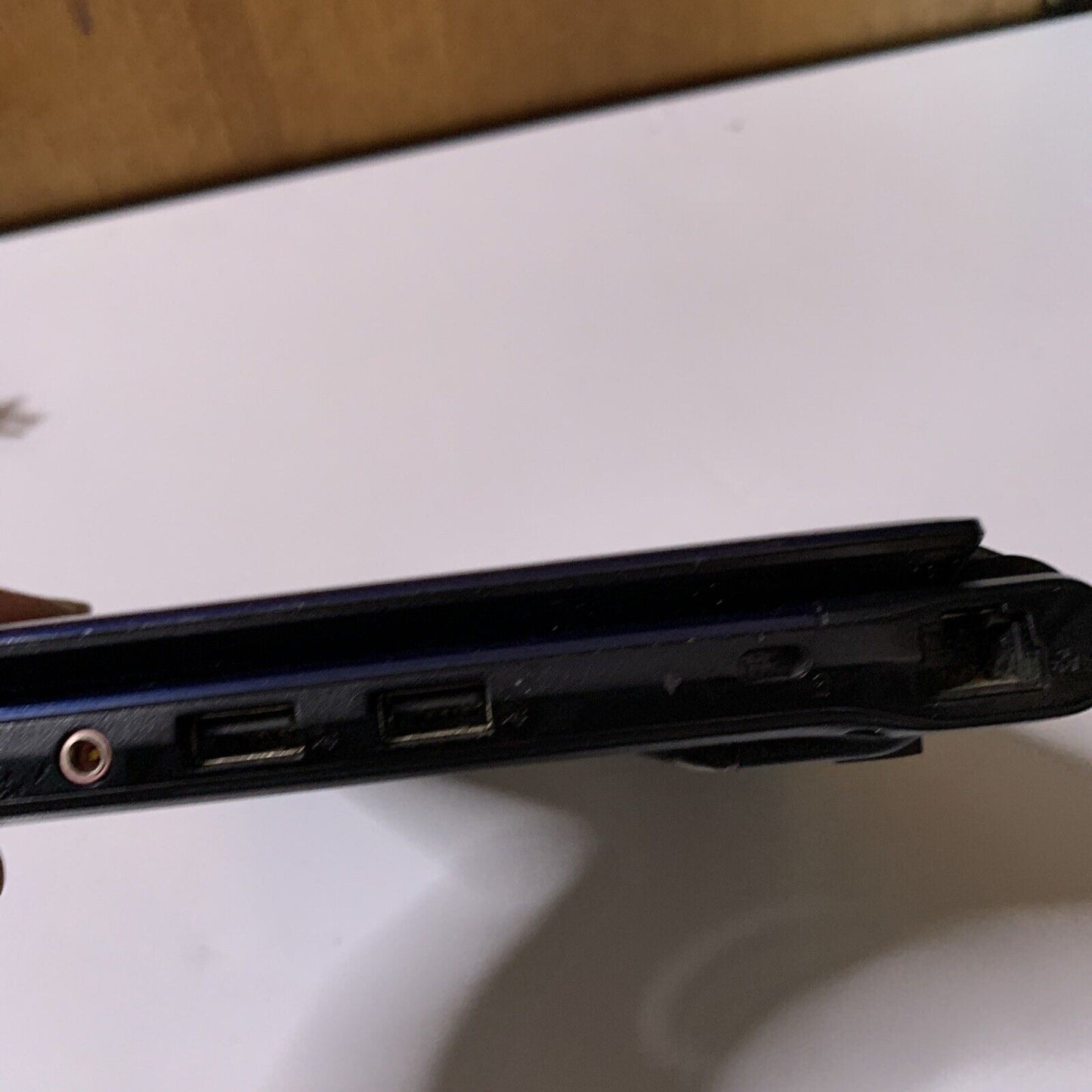 Acer Aspire One 752 Laptop 11.5" Intel Celeron M 743 1.3Ghz 2GB RAM 250 GB Win 7