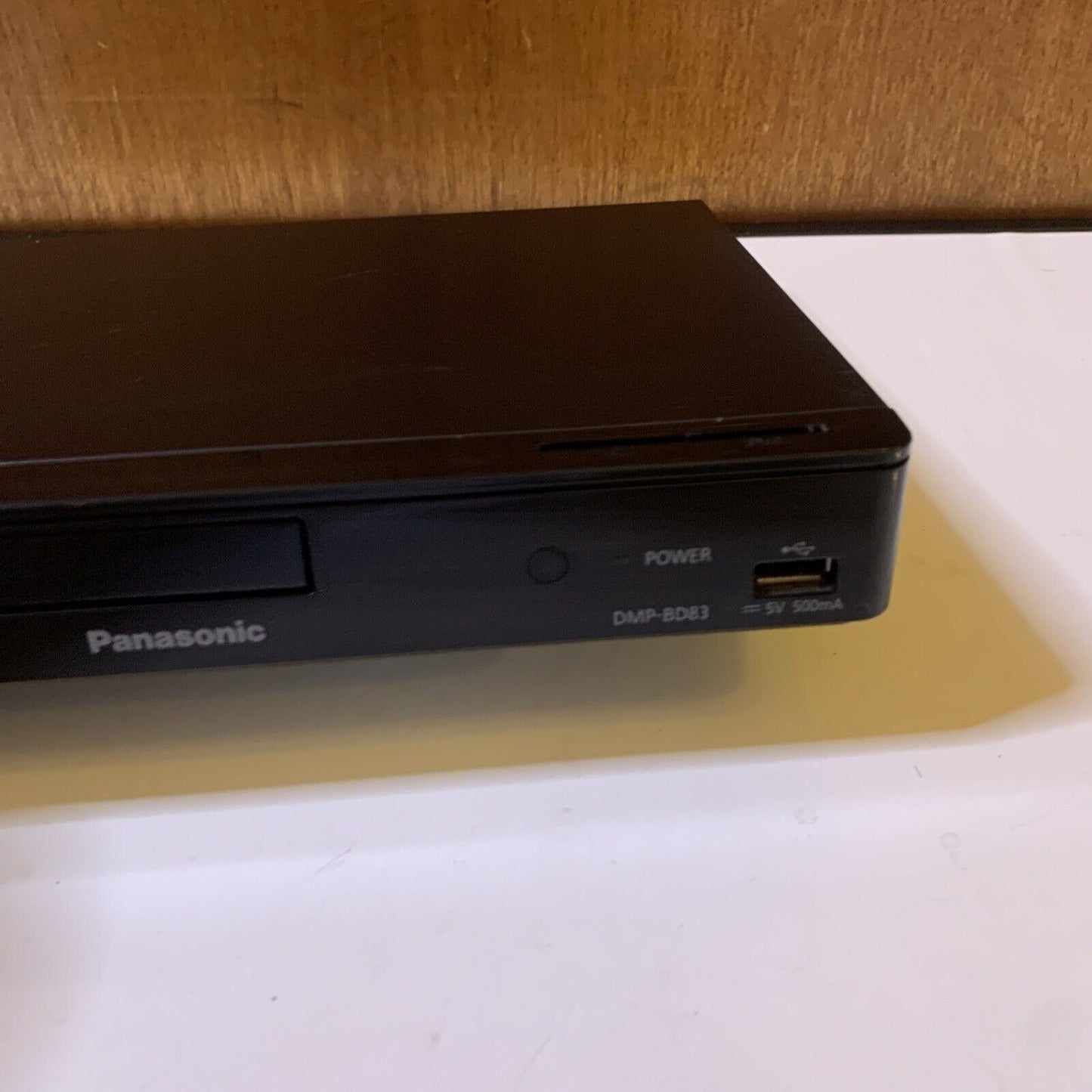 Panasonic Bluray Player with HDMI and Remote Control DMP-BD83 Region B & 4