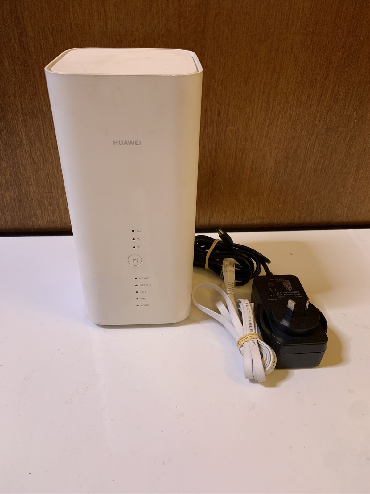 Optus Huawei B818-263 4G Wireless LTE Modem WiFi Router – Retro Unit