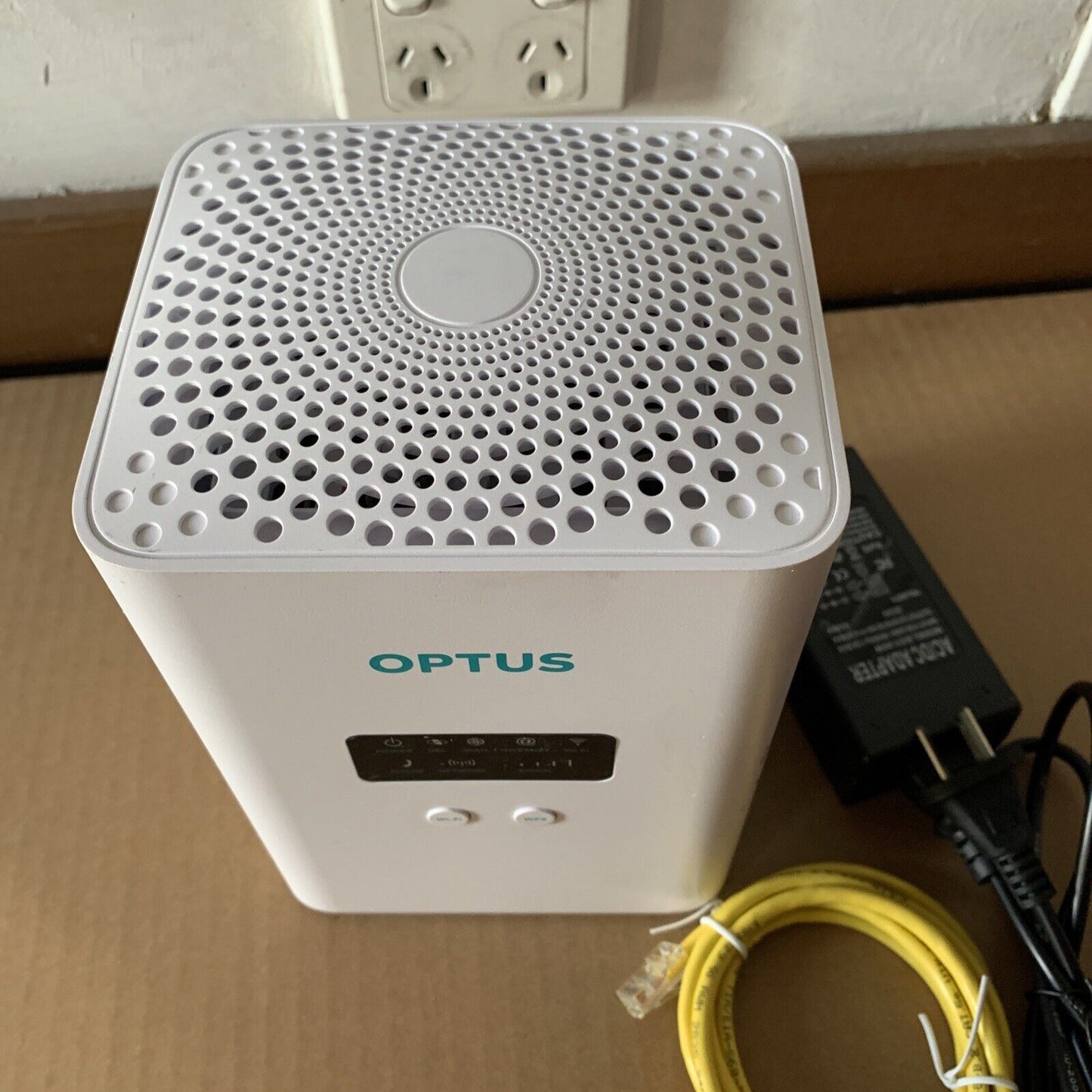 Optus Sagemcom Gateway FAST 5366 LTE 4G Backup NBN Modem WiFi Router