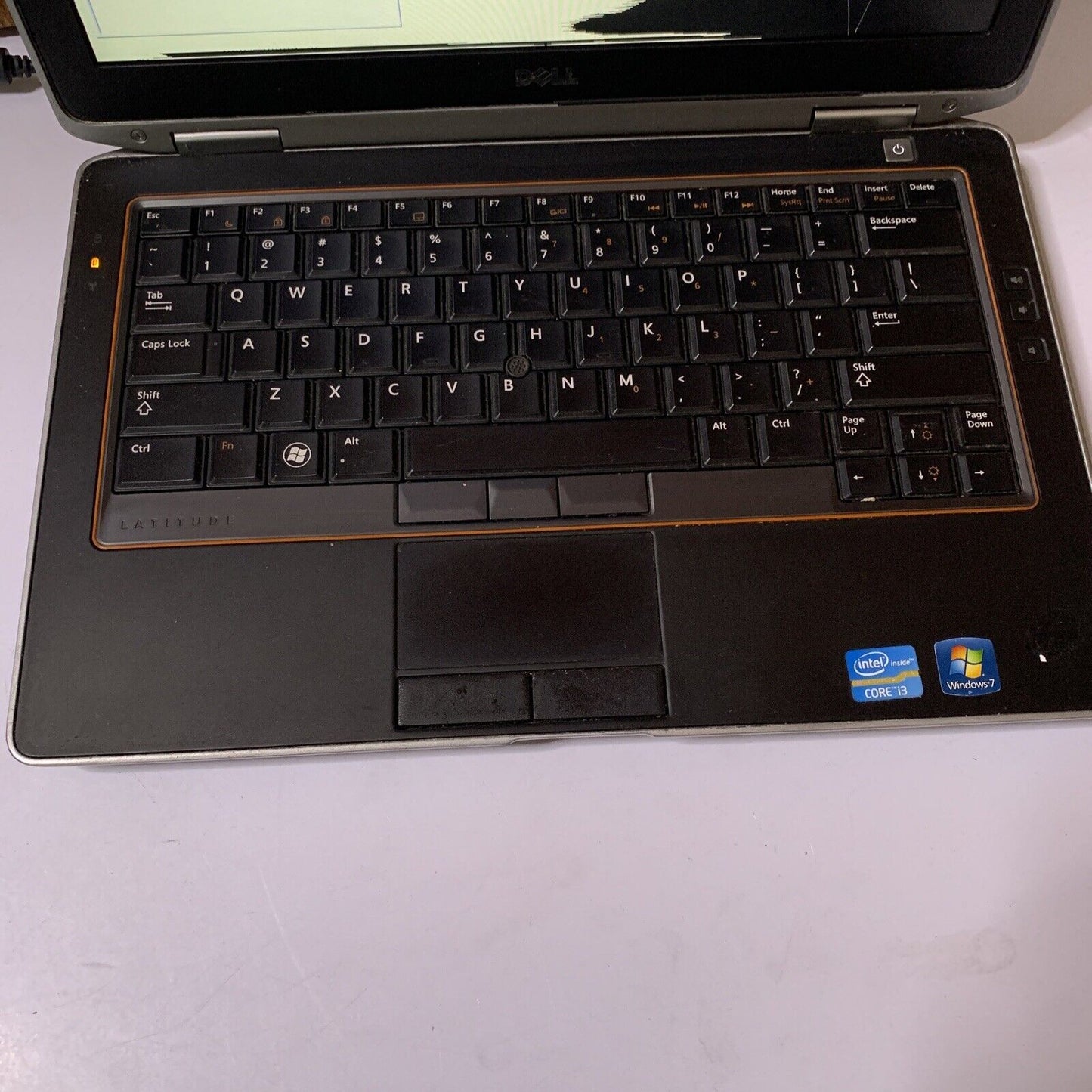 Dell Latitude E6320 13.3" Laptop i3-2330M *LCD Cracked