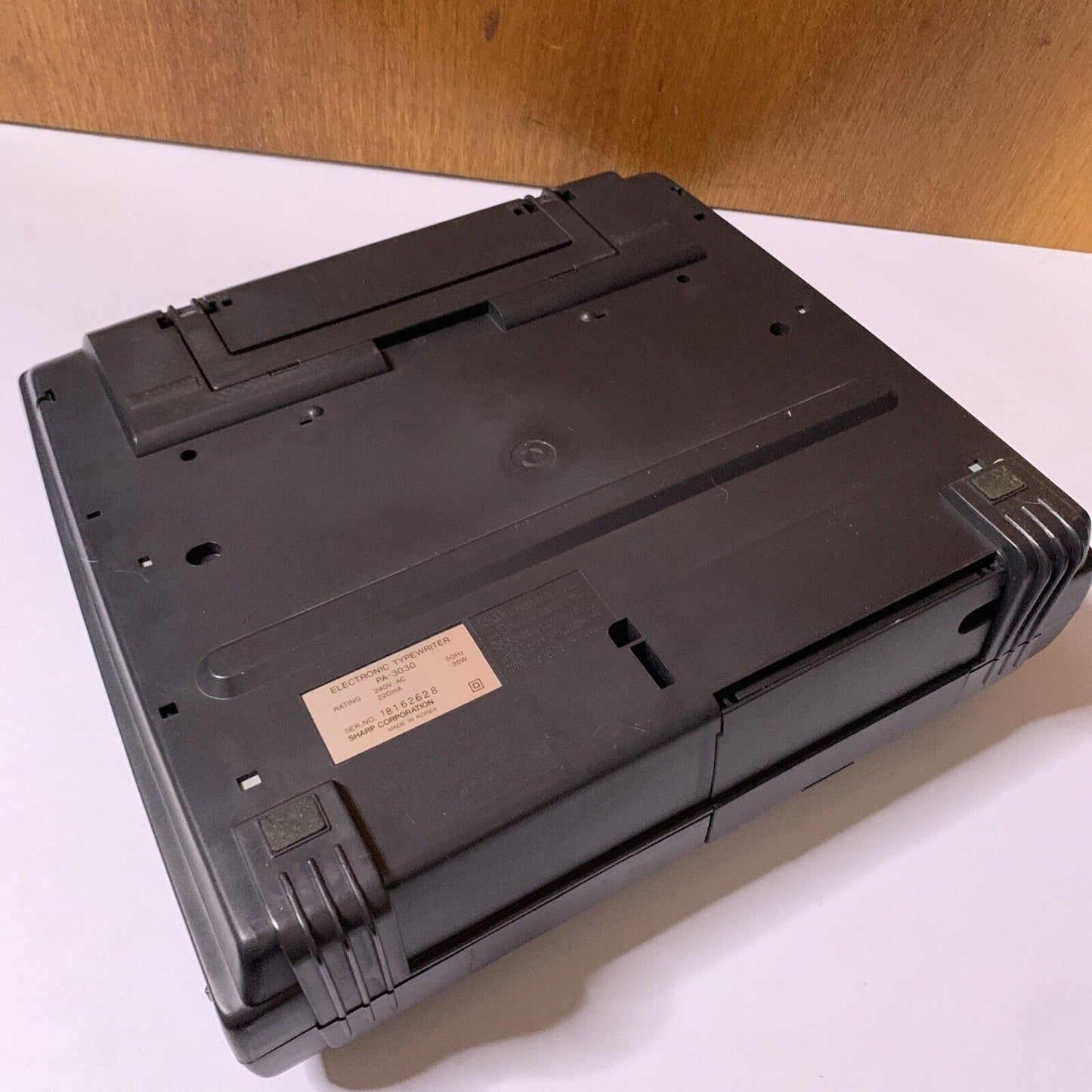 Sharp PA-3030 Portable Electronic Typewriter with LCD