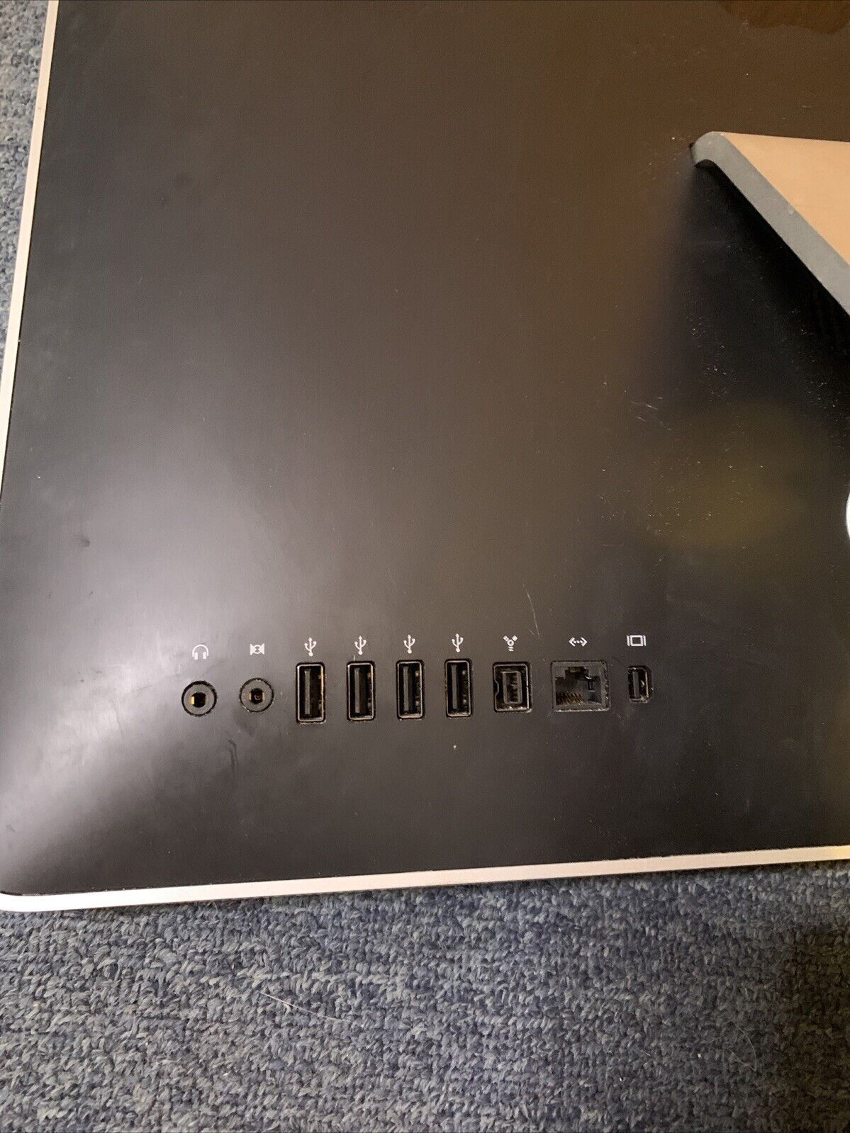 Apple iMac A1224 20" 2.4ghz Core 2 Duo 2gb RAM 320GB DVD Burner WiFi