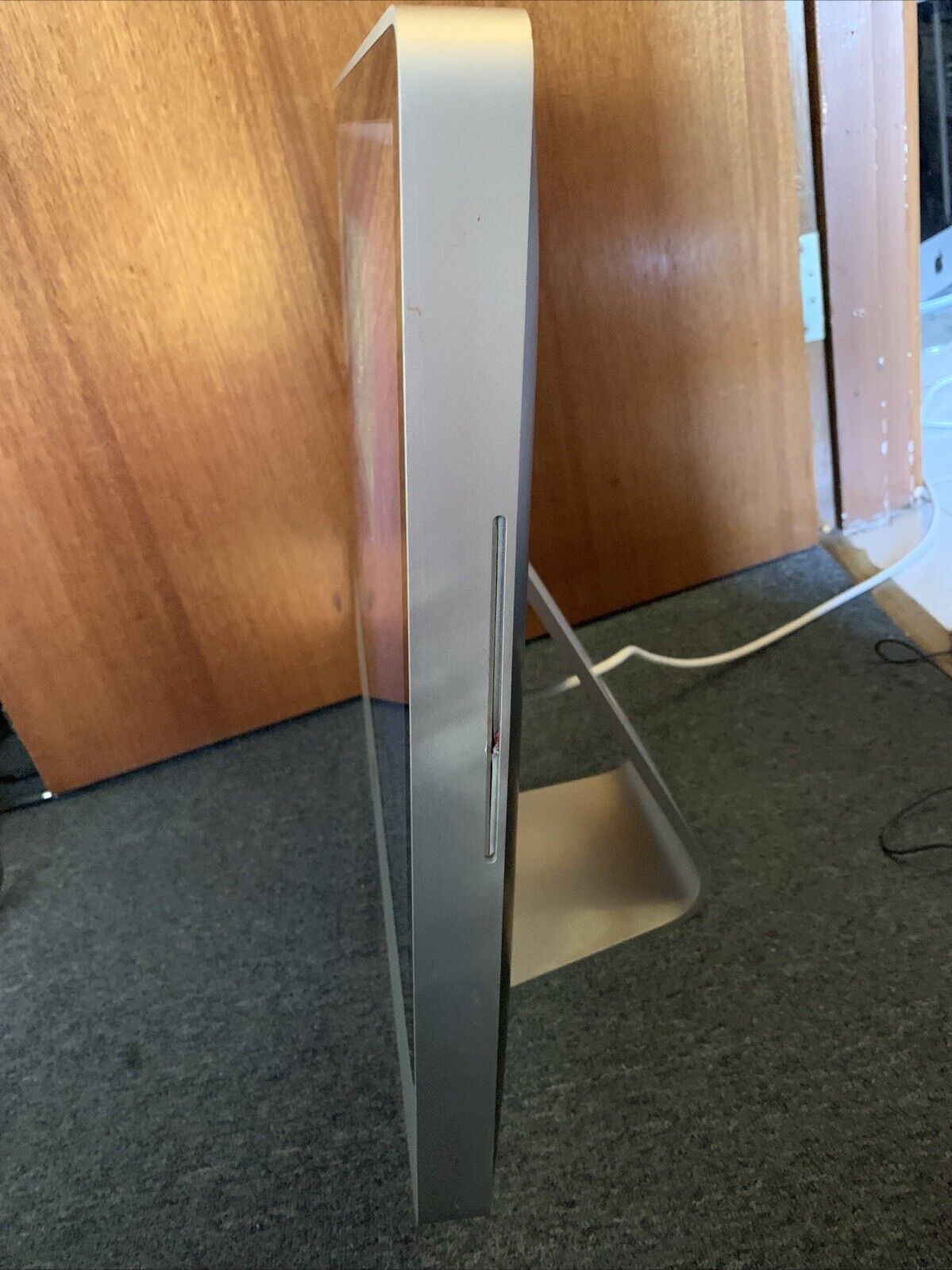 Apple iMac 24" Intel Core 2 Duo 2.93 GHz 4gb RAM 640GB HDD DVD Burner WiFi A1225