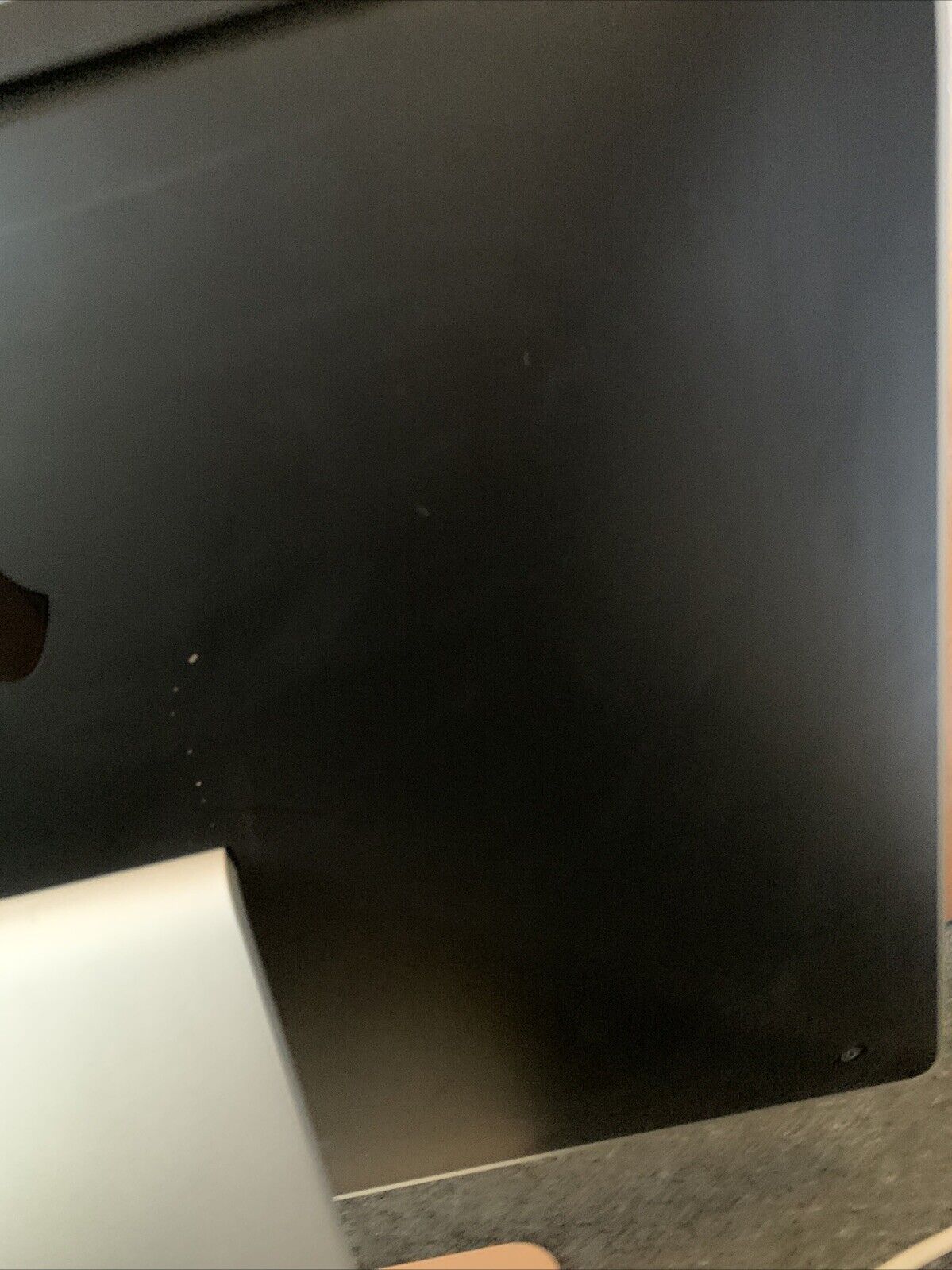 Apple iMac 24" Intel Core 2 Duo 2.93 GHz 4gb RAM 640GB HDD DVD Burner WiFi A1225