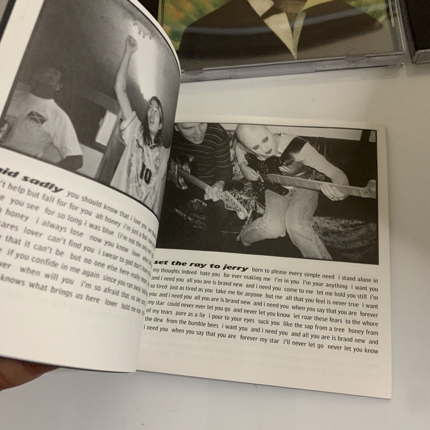 The Smashing Pumpkins – The Aeroplane Flies High Box Set (CD, 5-Disc, Book,1996)