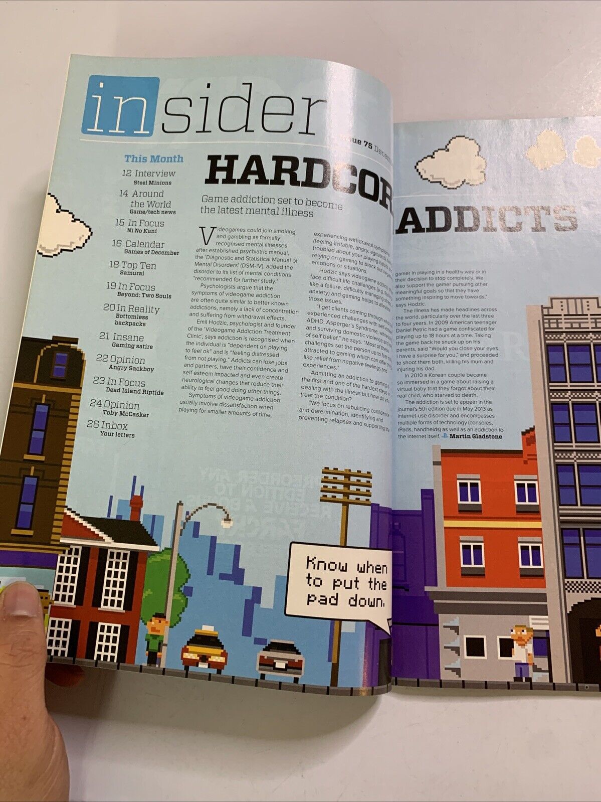 PlayStation Official Magazine Australia December 2012 Hitman Absolution Metro Fu