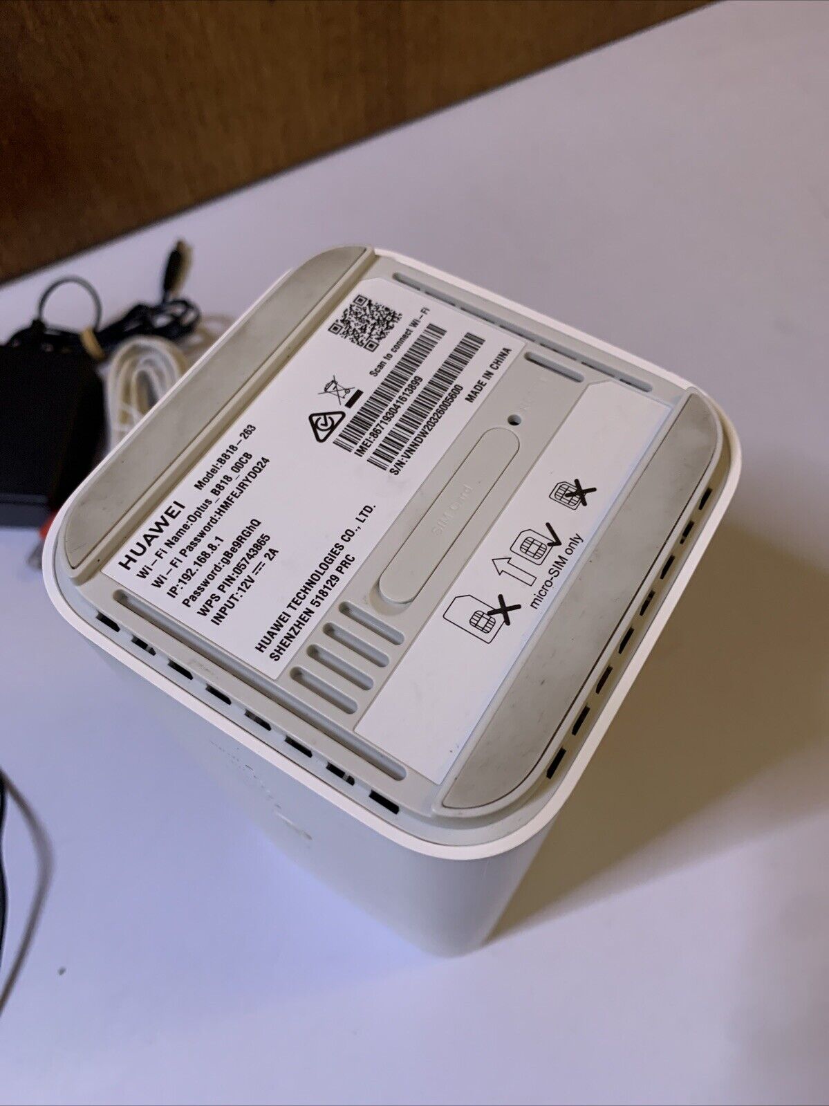 Huawei B818-263 4G Router 3 Prime LTE Wireless Broadband Modem NBN