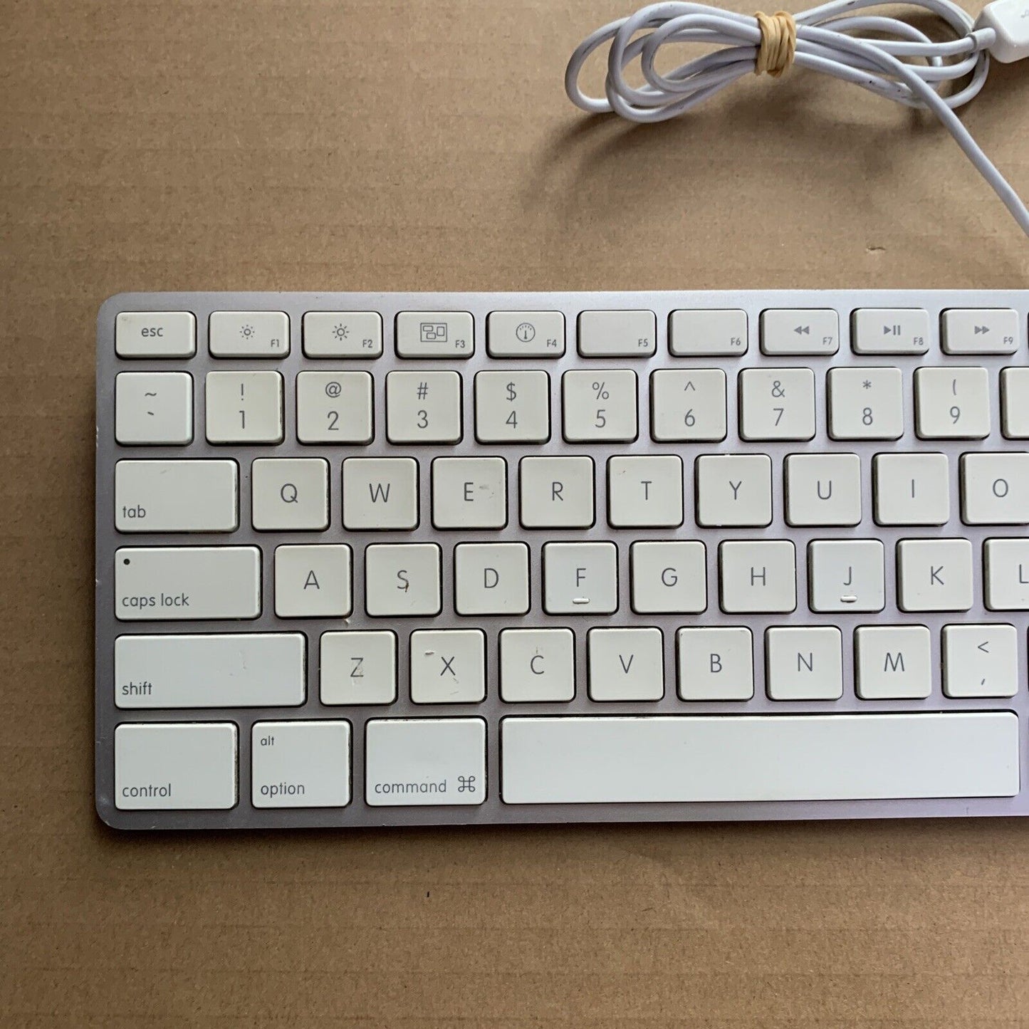 Apple Aluminum Keyboard with Numeric Keypad MB110LL/B A1243