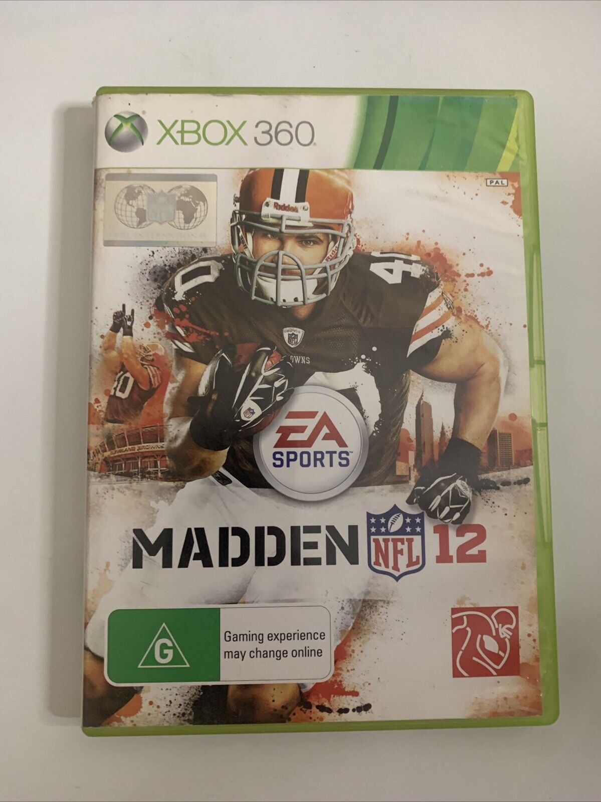 Madden NFL 12  Microsoft XBOX 360 EA Sports Game Complete