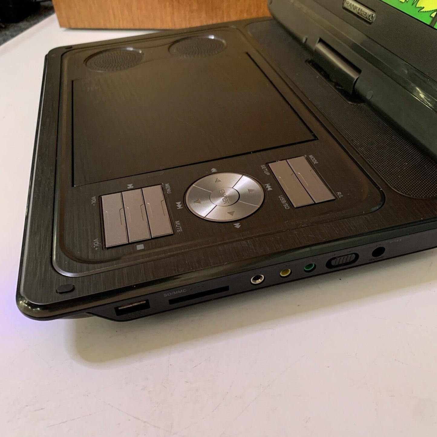 RankArena 10.1" Portable DVD Player RA37 With AC Adapter Region 4