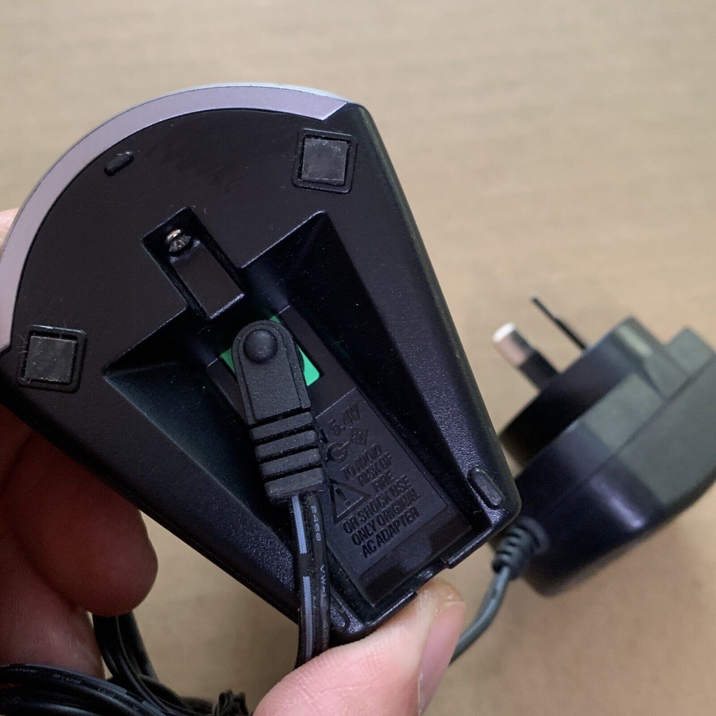 Uniden XDECT6145BT +1 Extension Charger + Power Supply PS-S0540NL2