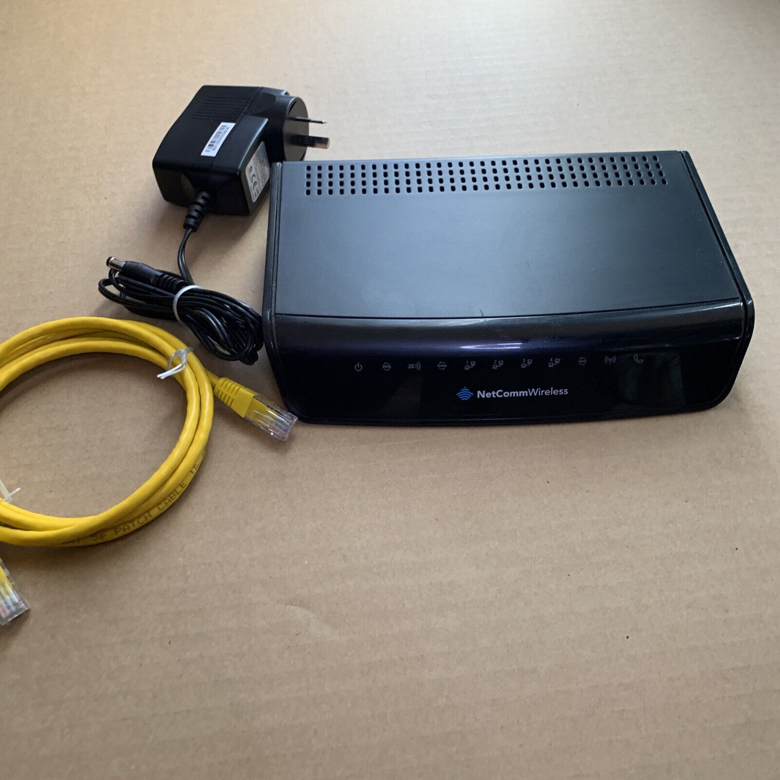 NetComm Wireless Router N600 Dual Band WiFi Gigabit VoIP NBN NB16WV-02 ...