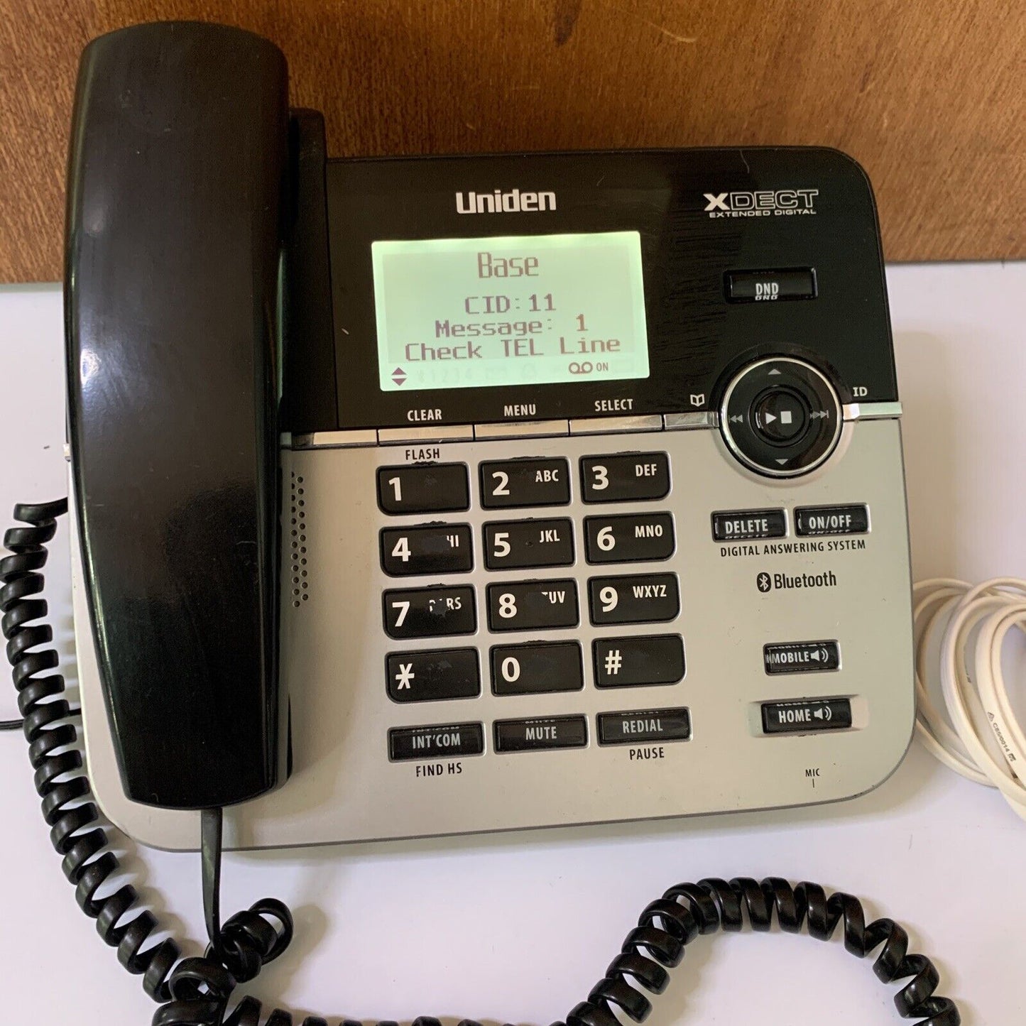 Uniden XDECT 6145BT Telephone Corded with Bluetooth NBN Compatible