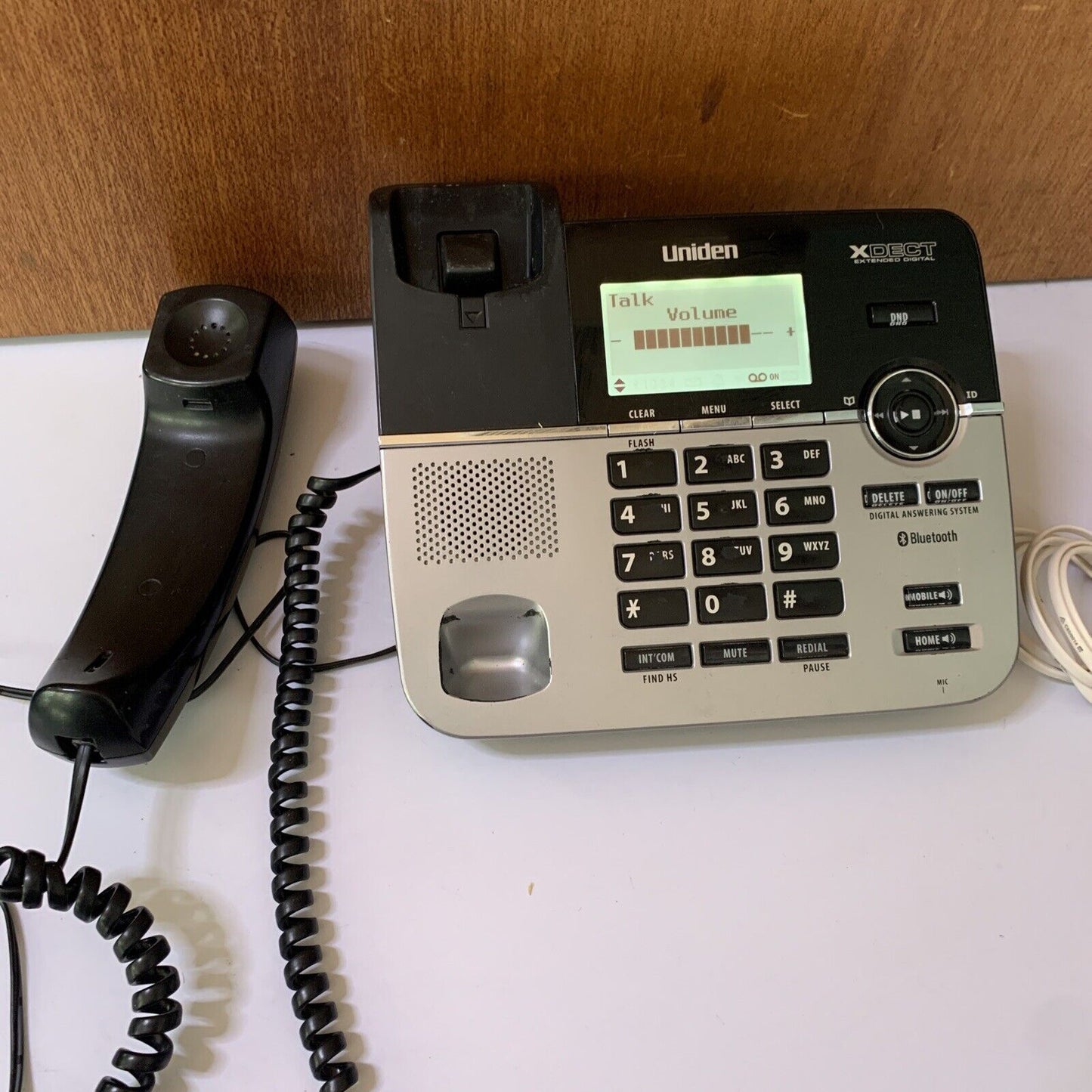Uniden XDECT 6145BT Telephone Corded with Bluetooth NBN Compatible
