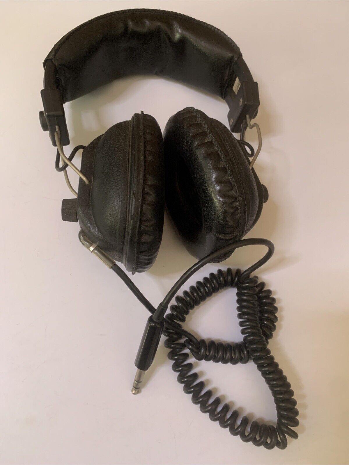 Phodis Headphones MD-806B 8 Ohms 1/4 inch Jack Made in Japan *Untested