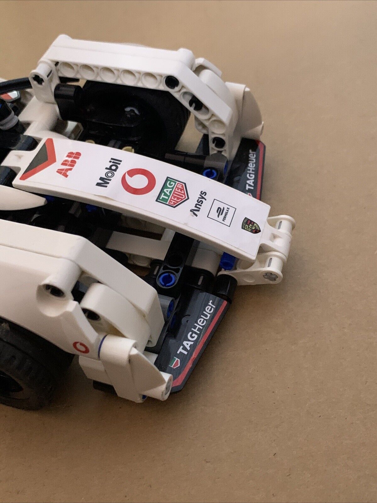 LEGO TECHNIC: Formula E Porsche 99X Electric 42137 *Incomplete