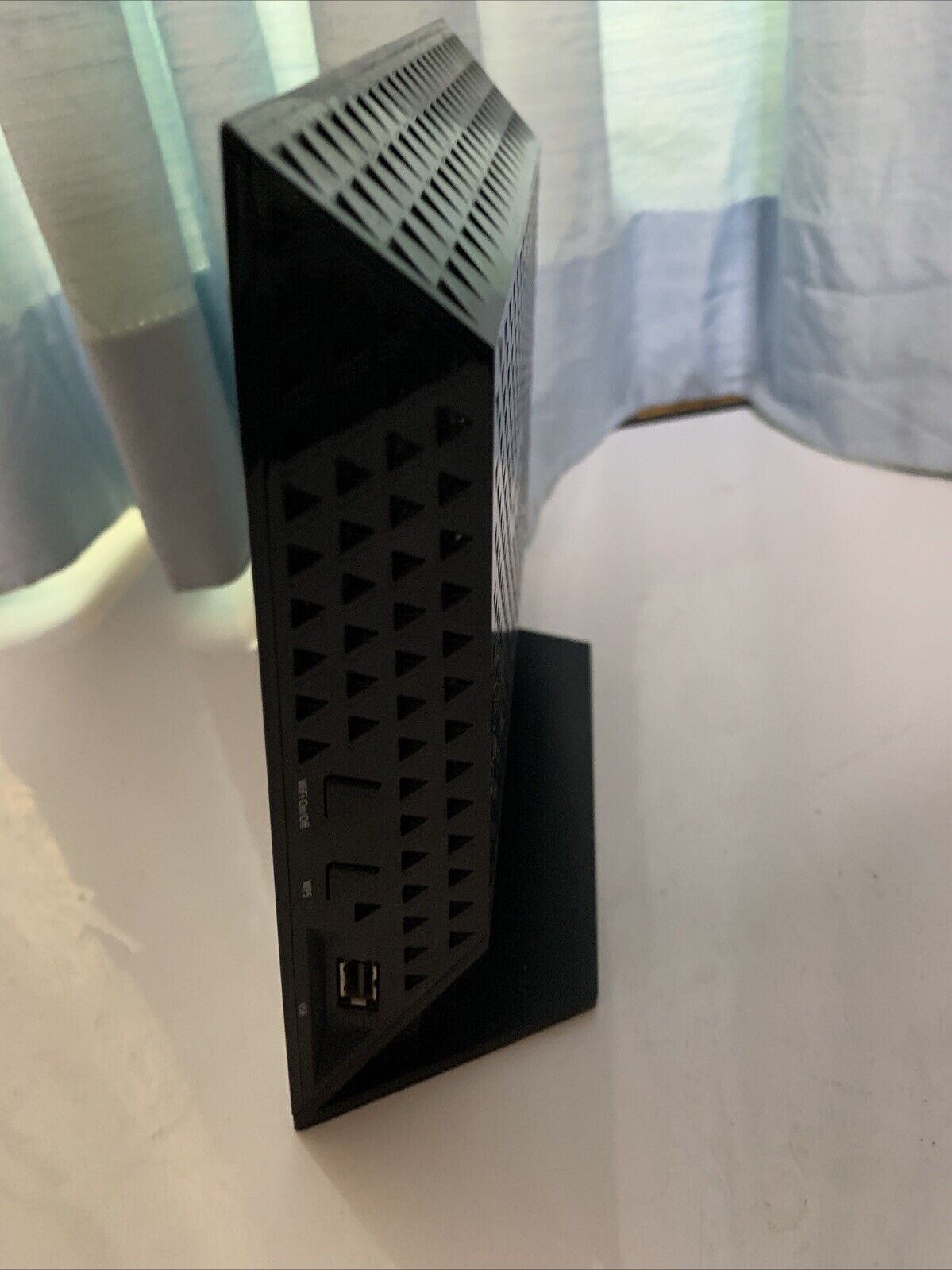 Netgear R6300 Smart WiFi  Dual Band Gigabit Wireless Router NBN Compatible